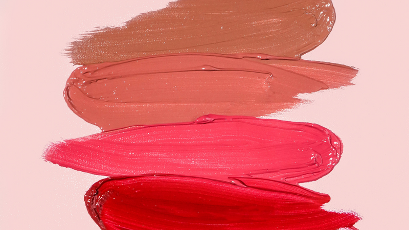 What your lipstick color says about you and the most suited jewelry based on your color