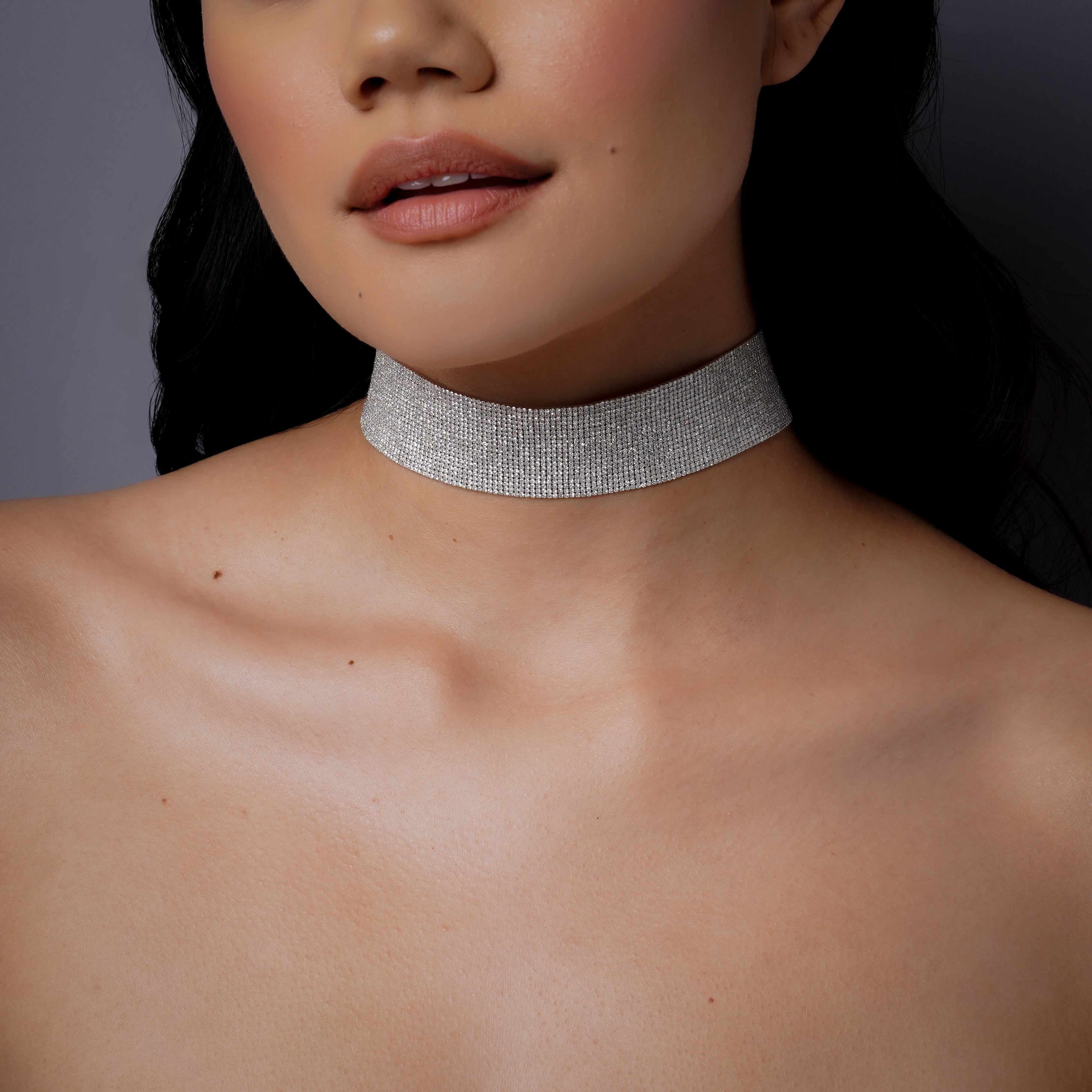 DIAMOND MESH CHOKER