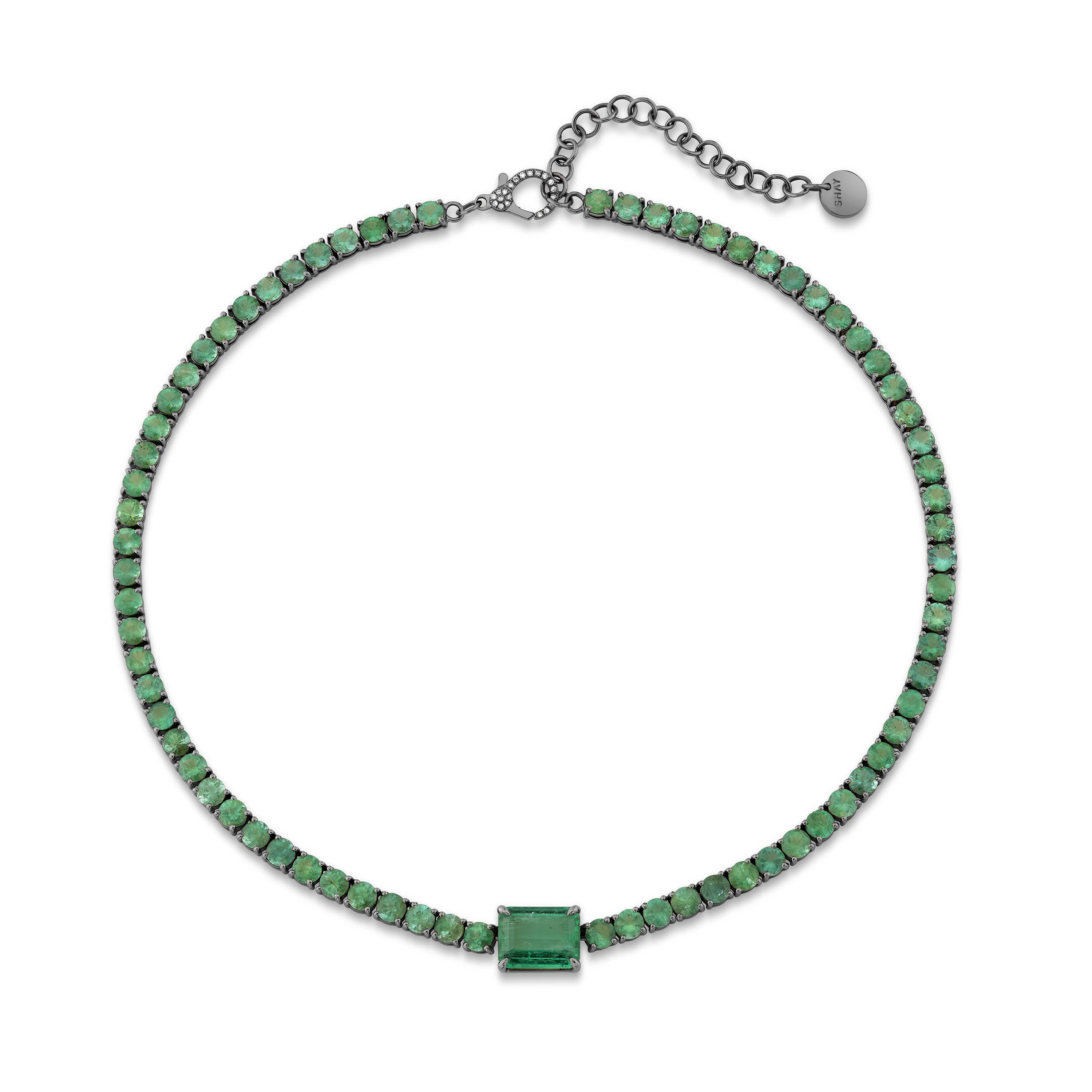 EMERALD TENNIS NECKLACE WITH CENTER STONE