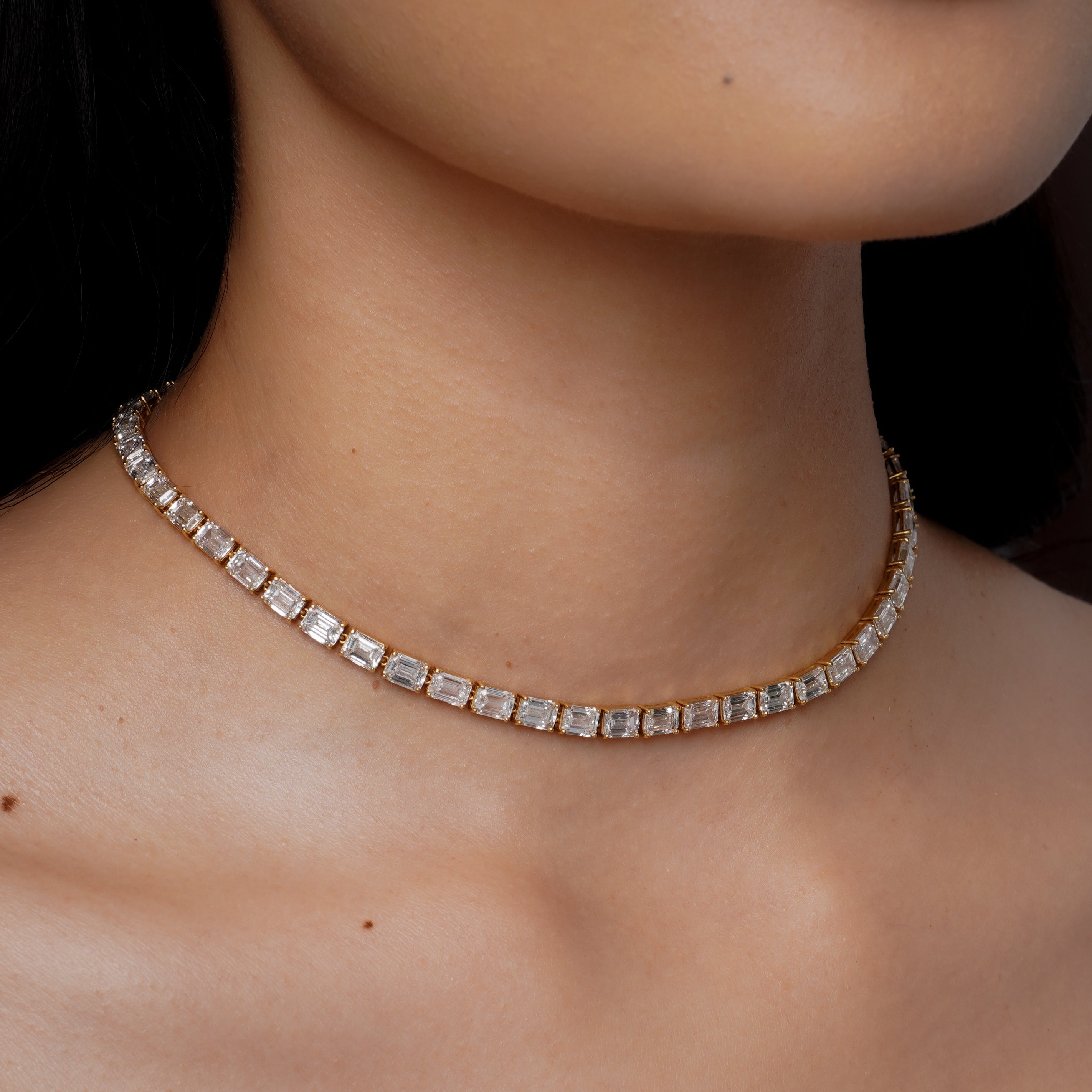 DIAMOND EMERALD CUT EAST WEST TENNIS NECKLACE