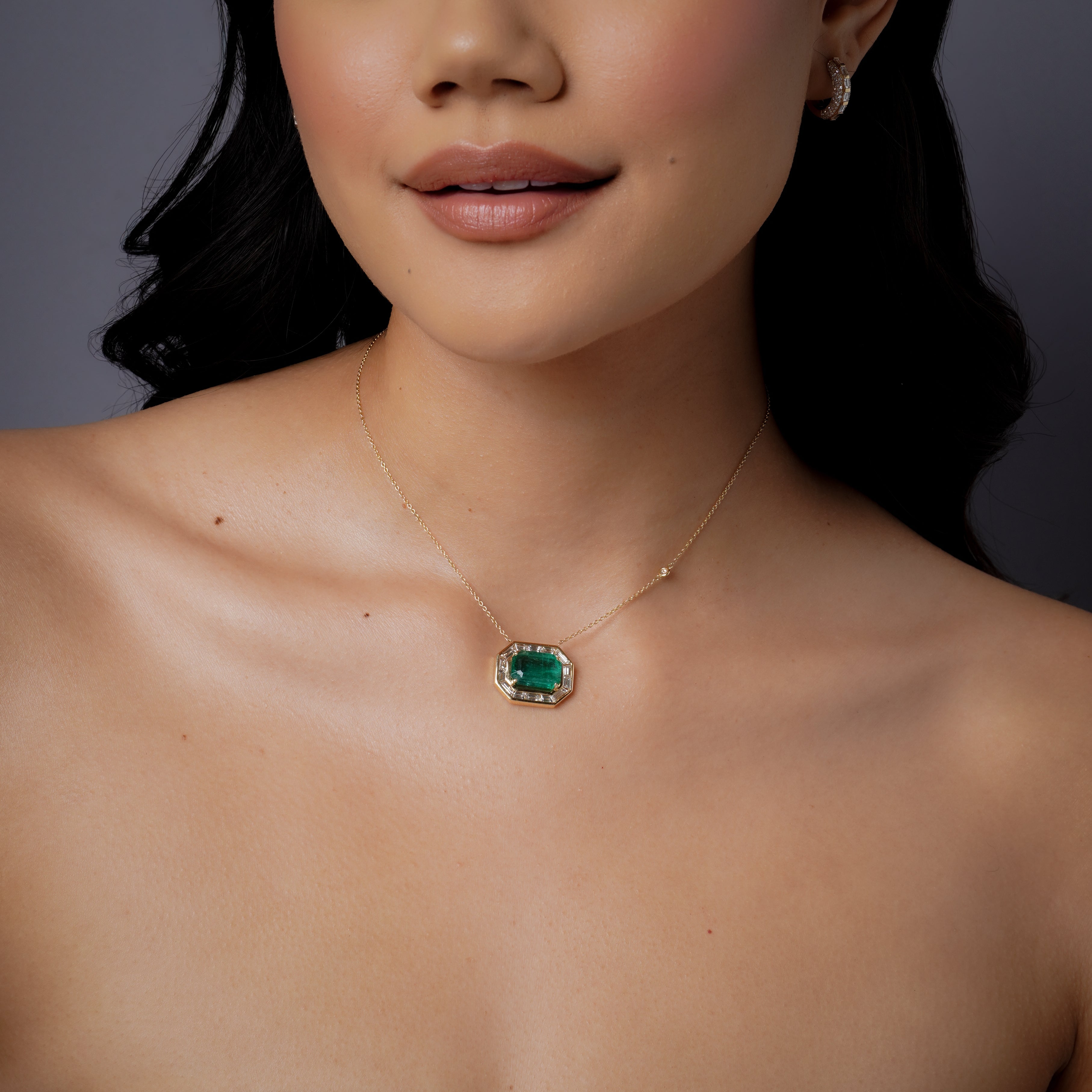 EMERALD & DIAMOND LARGE DECO NECKLACE