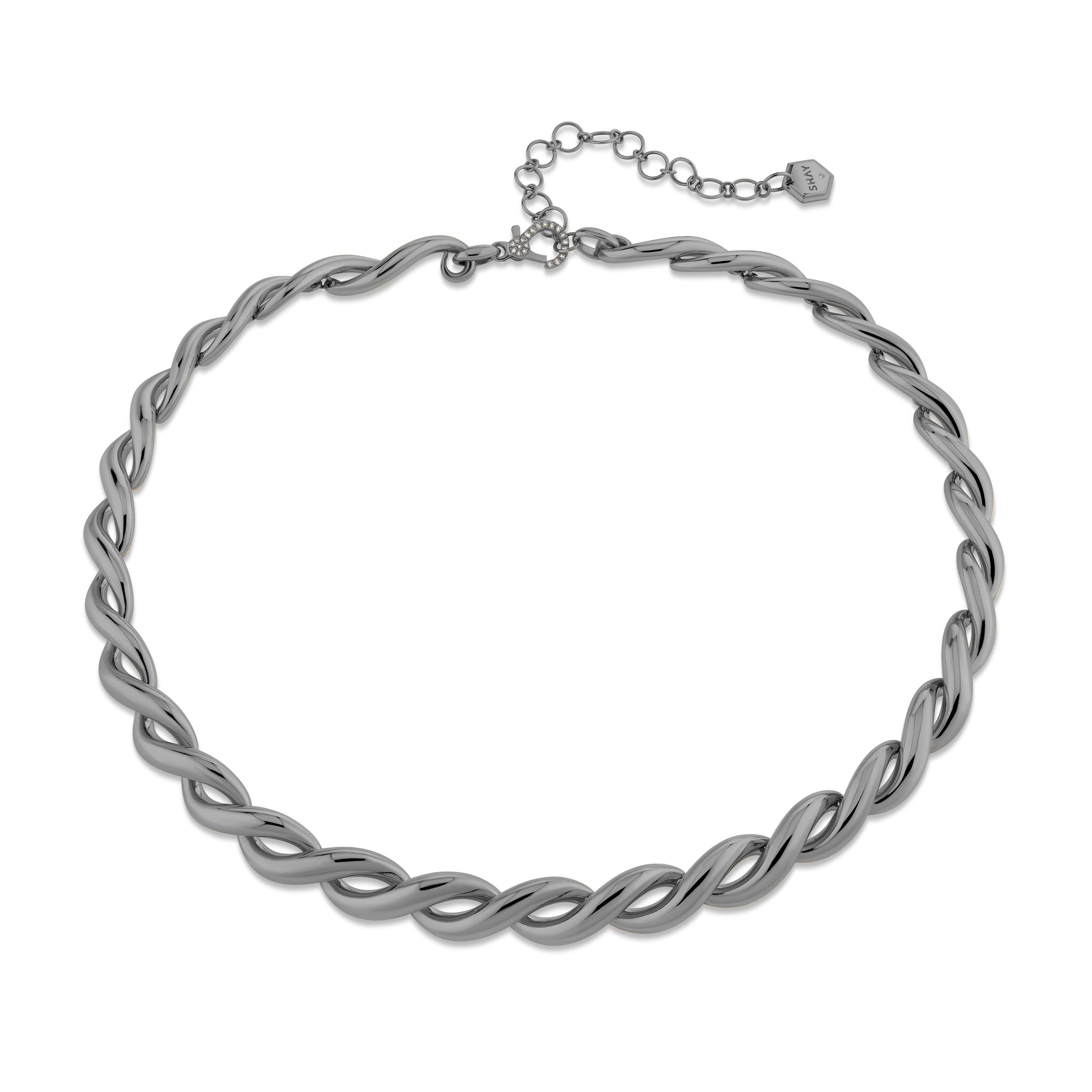 SCULPTED WAVE NECKLACE