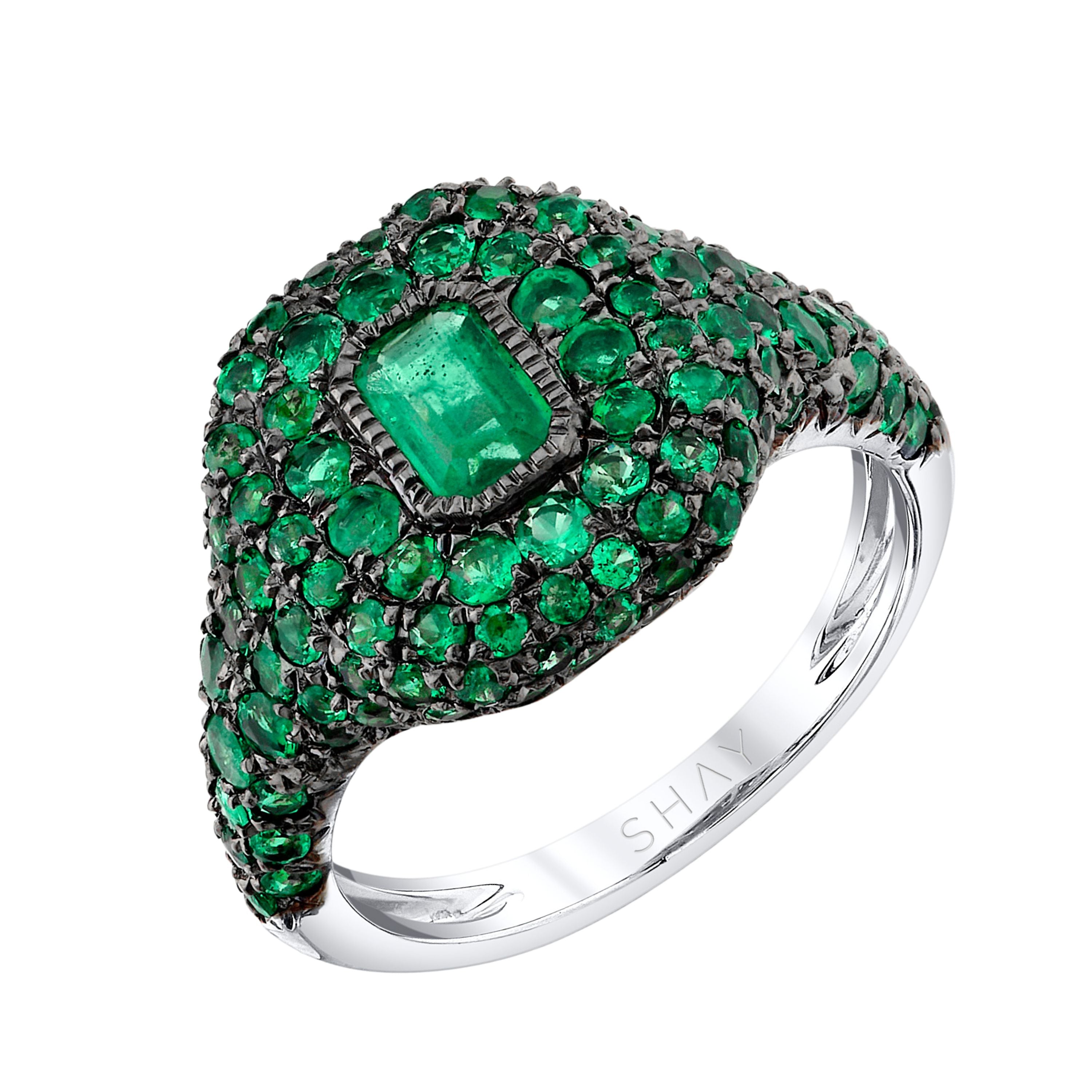 SHAY Ready to Ship Emerald Pave Pinky Ring, 18k gold, side view