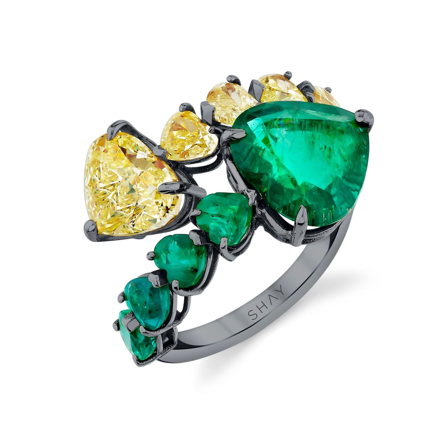 SHAY Yellow Diamond & Emerald Heart Bypass Ring, 4.53ct, 18k gold, side view