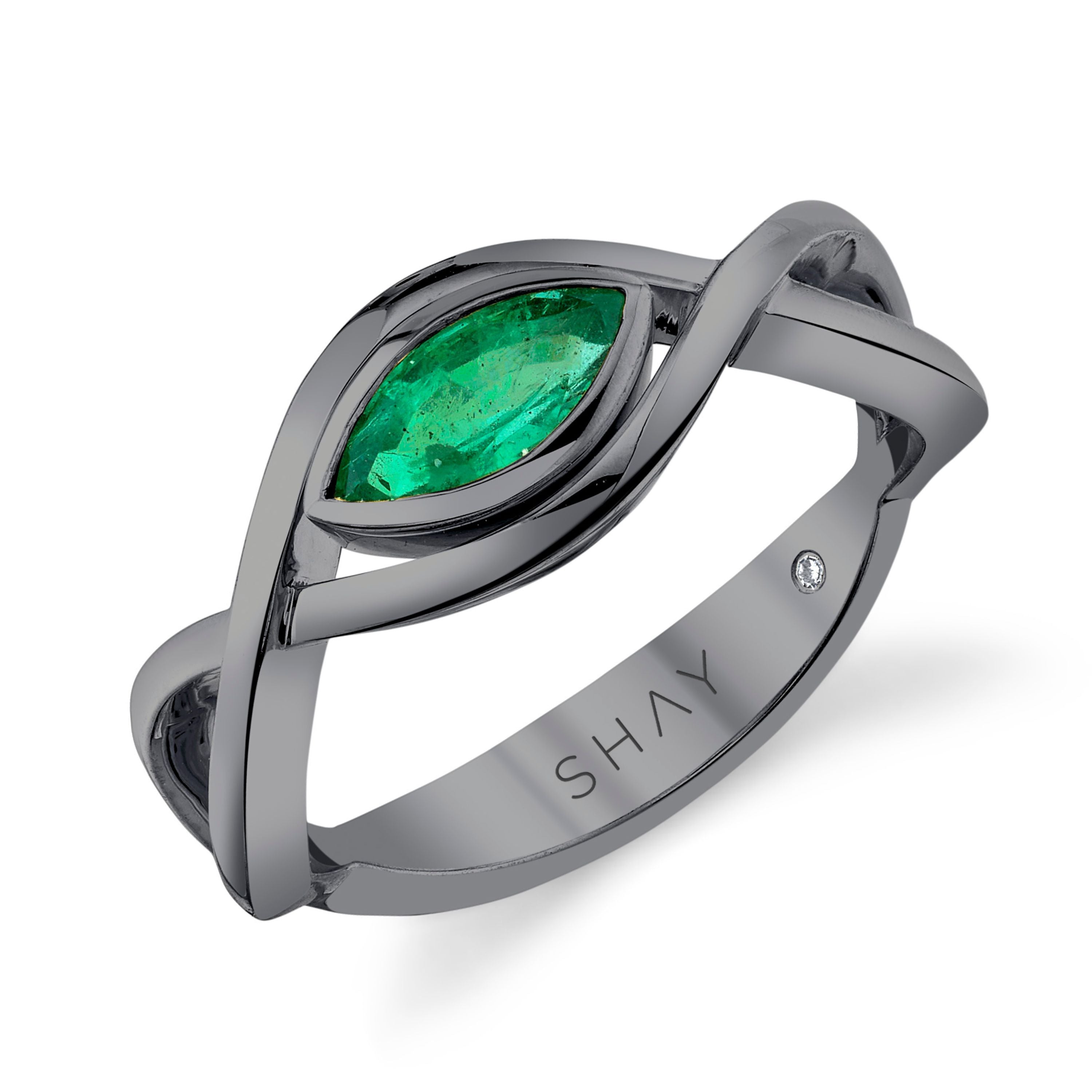 EMERALD VINE RING