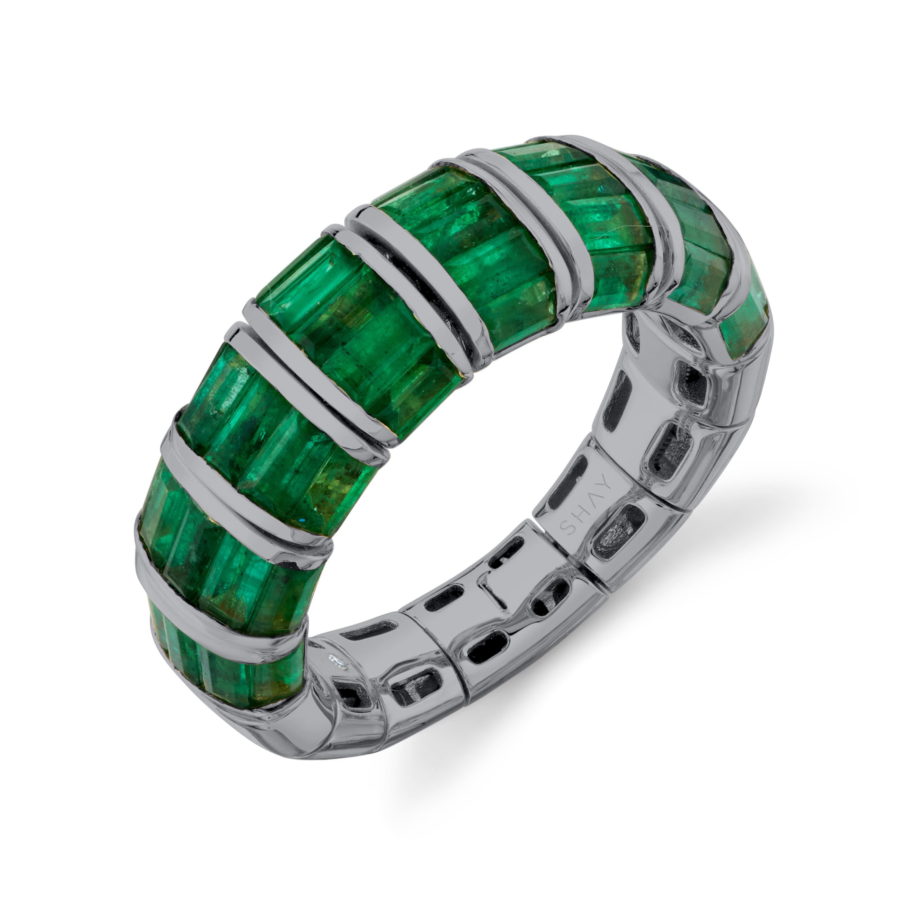 SHAY Emerald Baguette Ring, 4.4ct, 18k gold, additional view