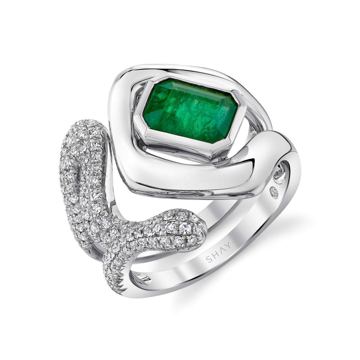 EMERALD BEZEL ZAR RING