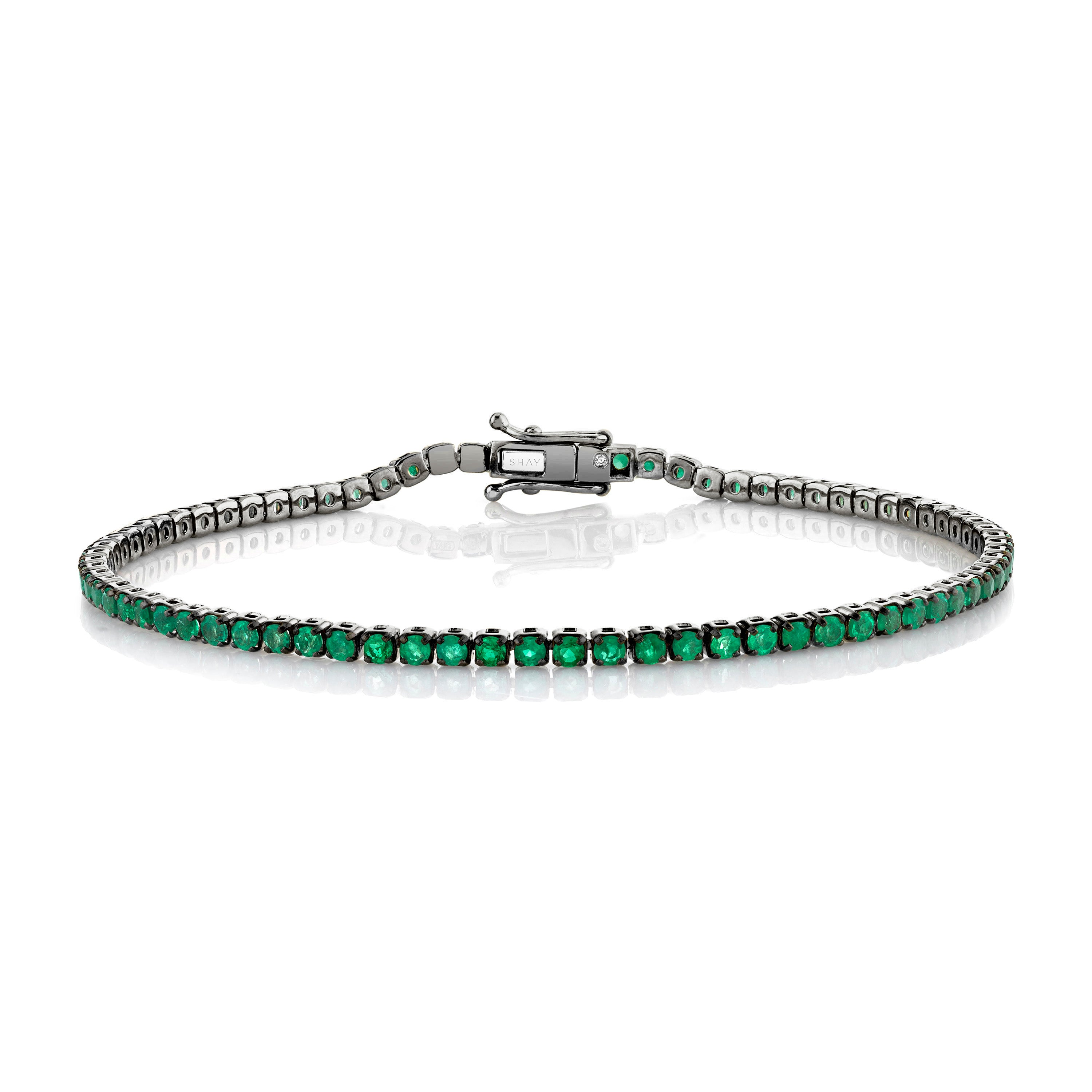 EMERALD THREAD BRACELET