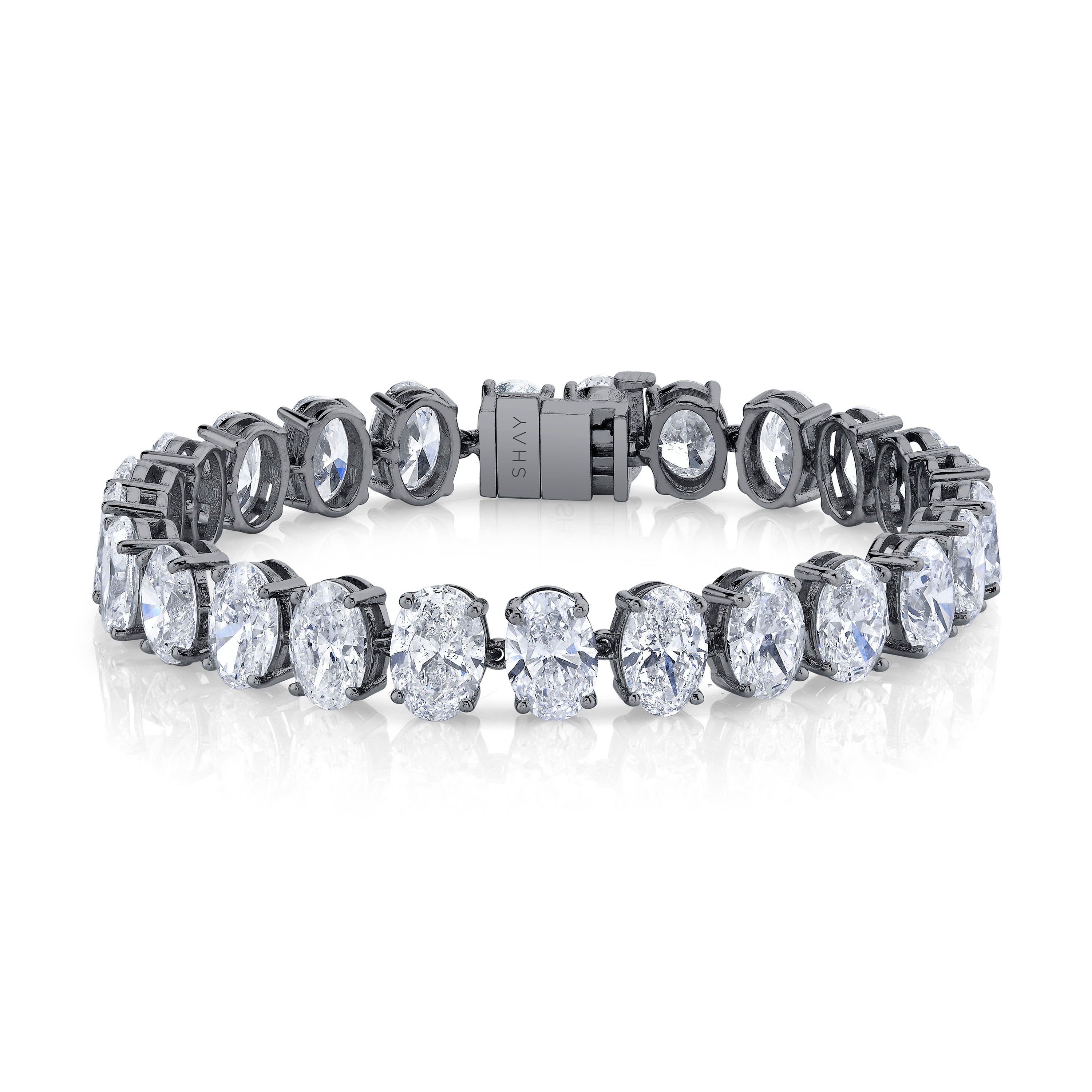 SHAY Diamond Oval Tennis Bracelet, 30ct, 18k gold, additional view 2