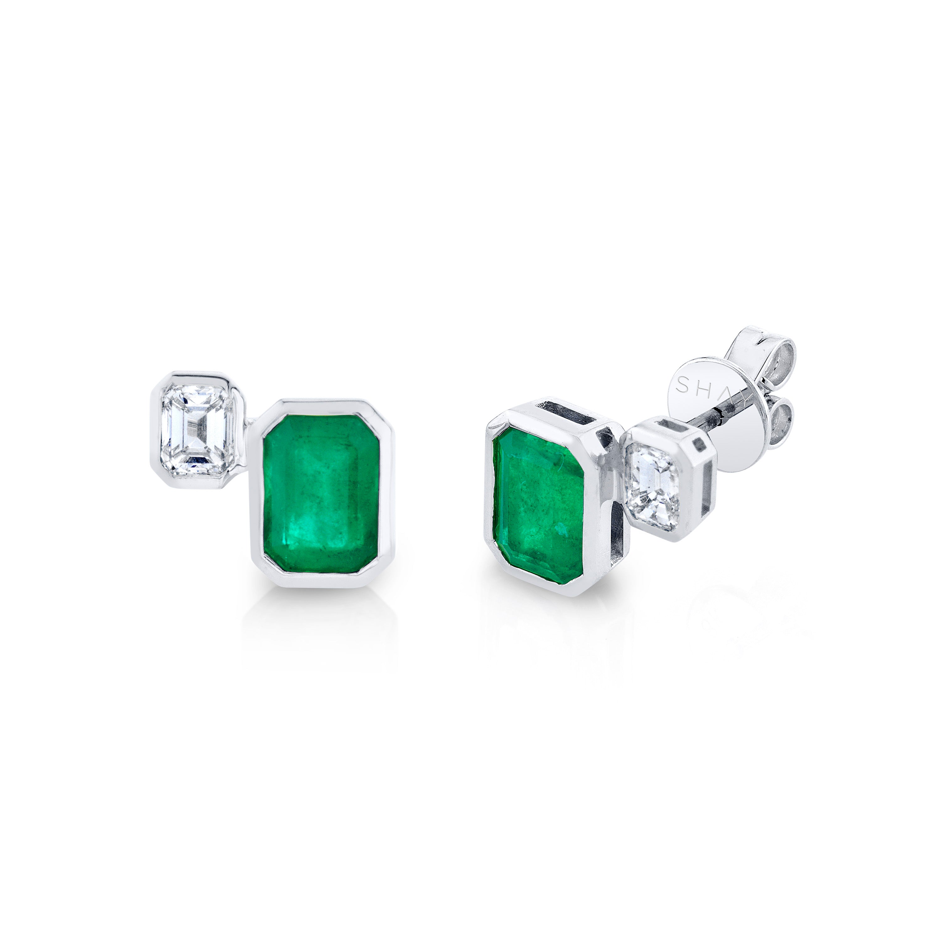 SHAY Emerald Bezel Step Studs, 2.4ct, 18k gold, side view