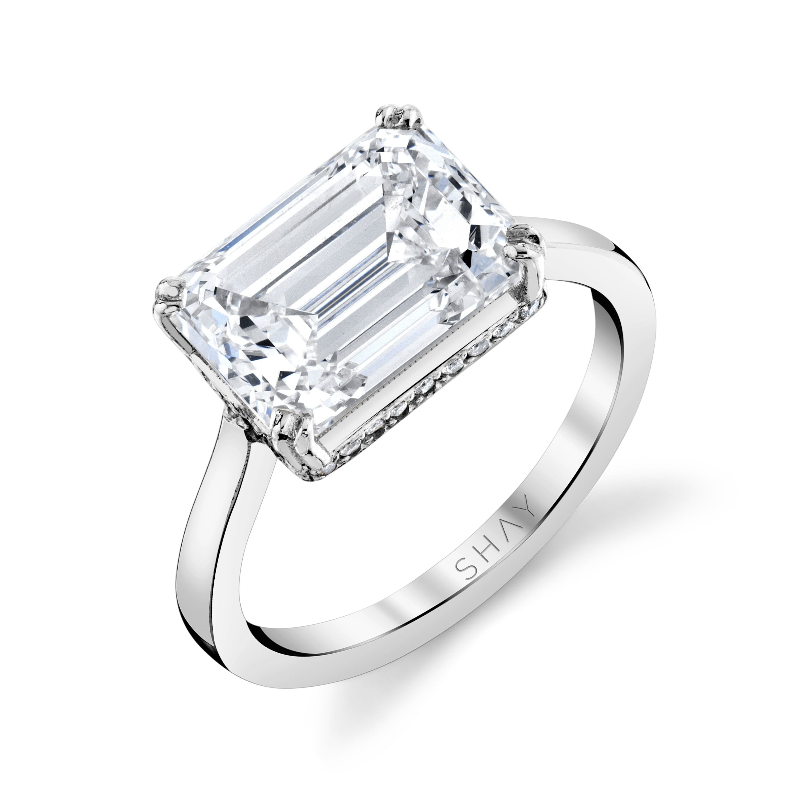 SHAY Diamond East West Ring, 5.56ct, 18k gold, additional view