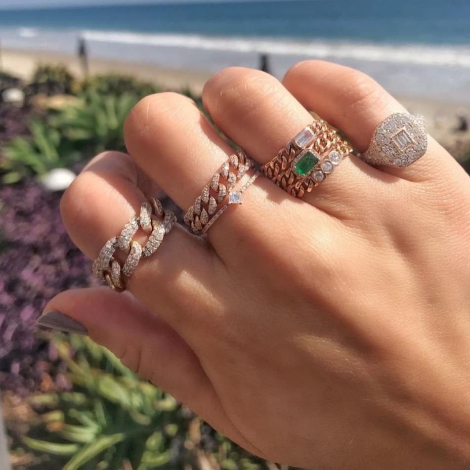 SHAY Ready to Ship Emerald Rectangle Baby Link Ring, 18k gold, side view