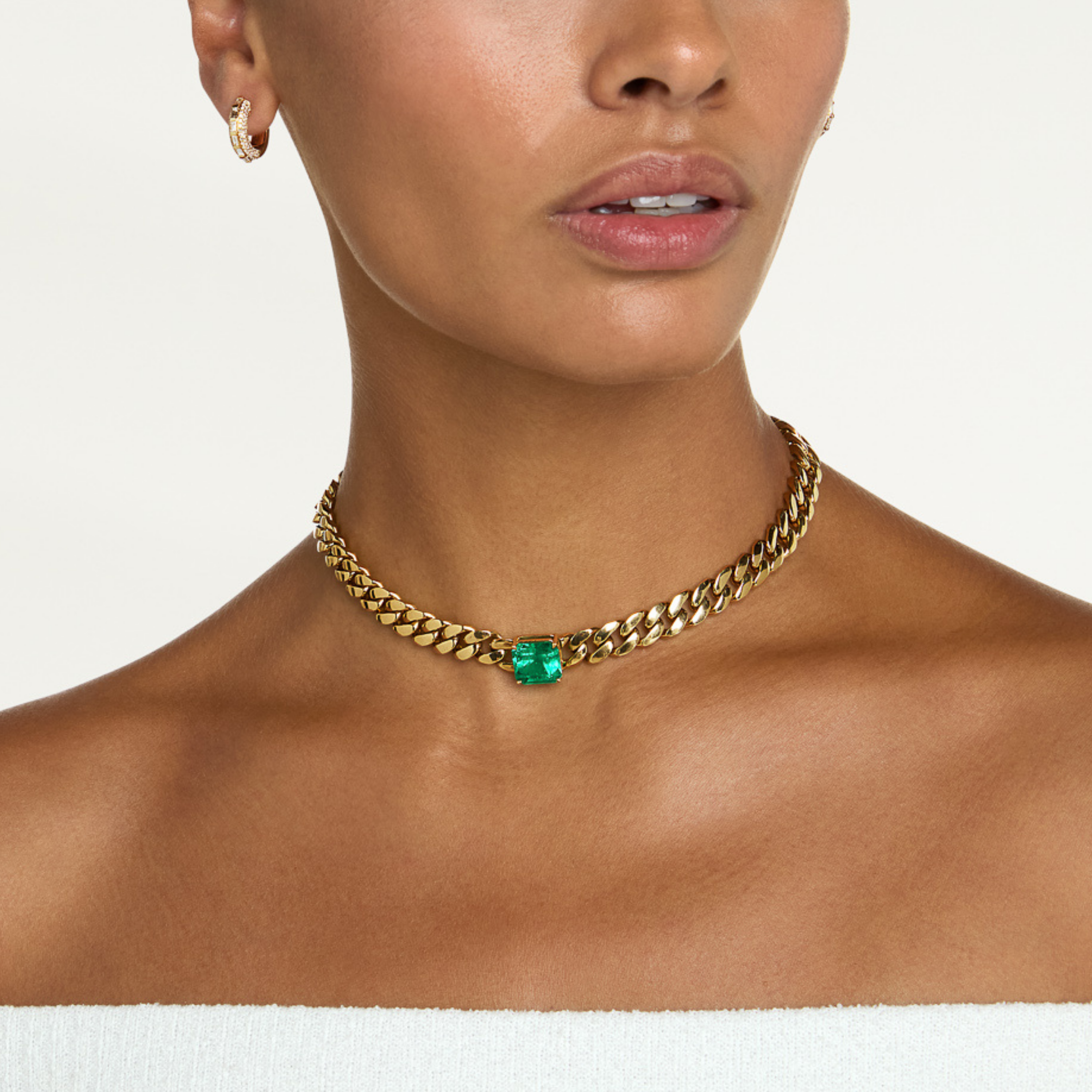 EMERALD SOLID GOLD FLAT LINK CHOKER