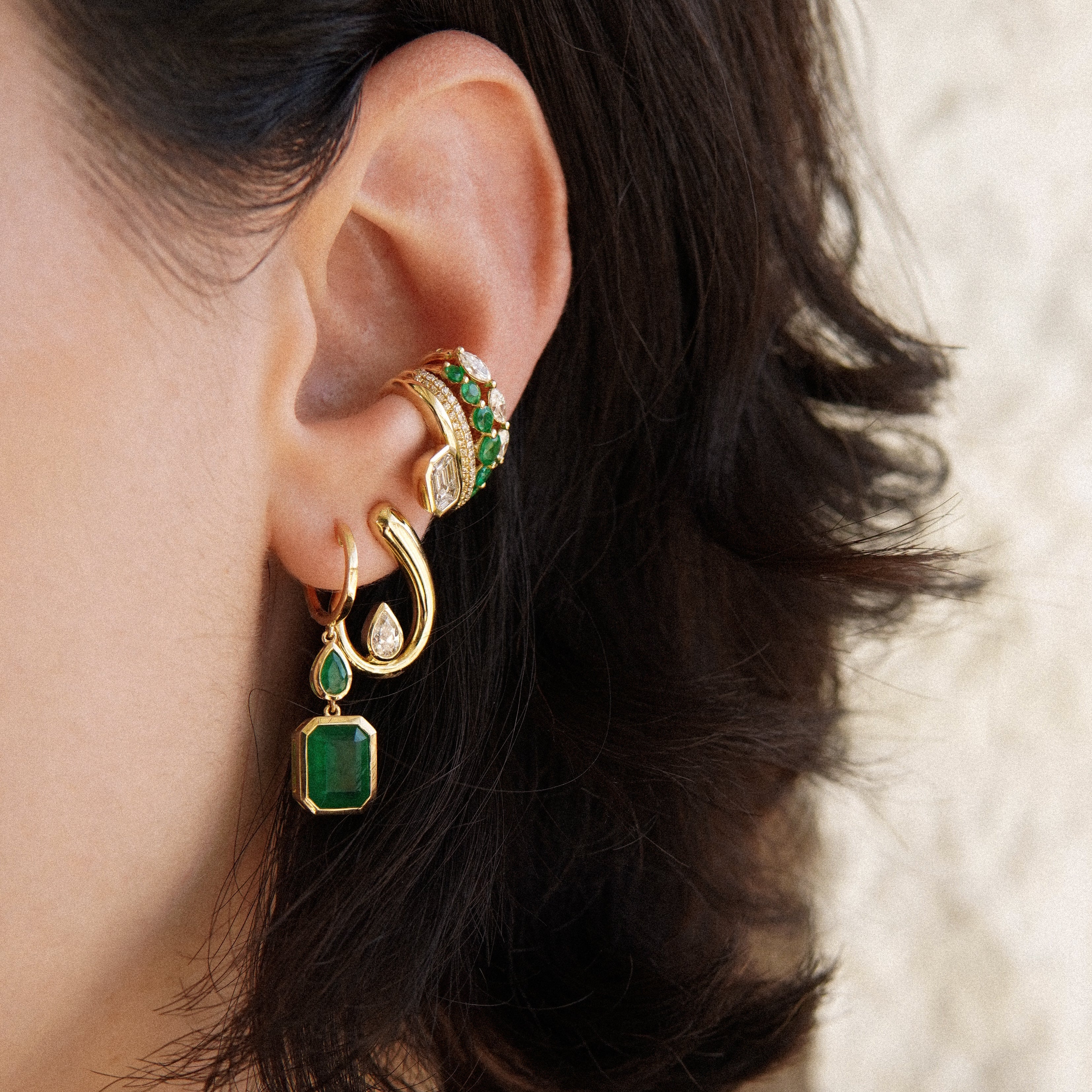 EMERALD DOUBLE BEZEL DROP EARRINGS