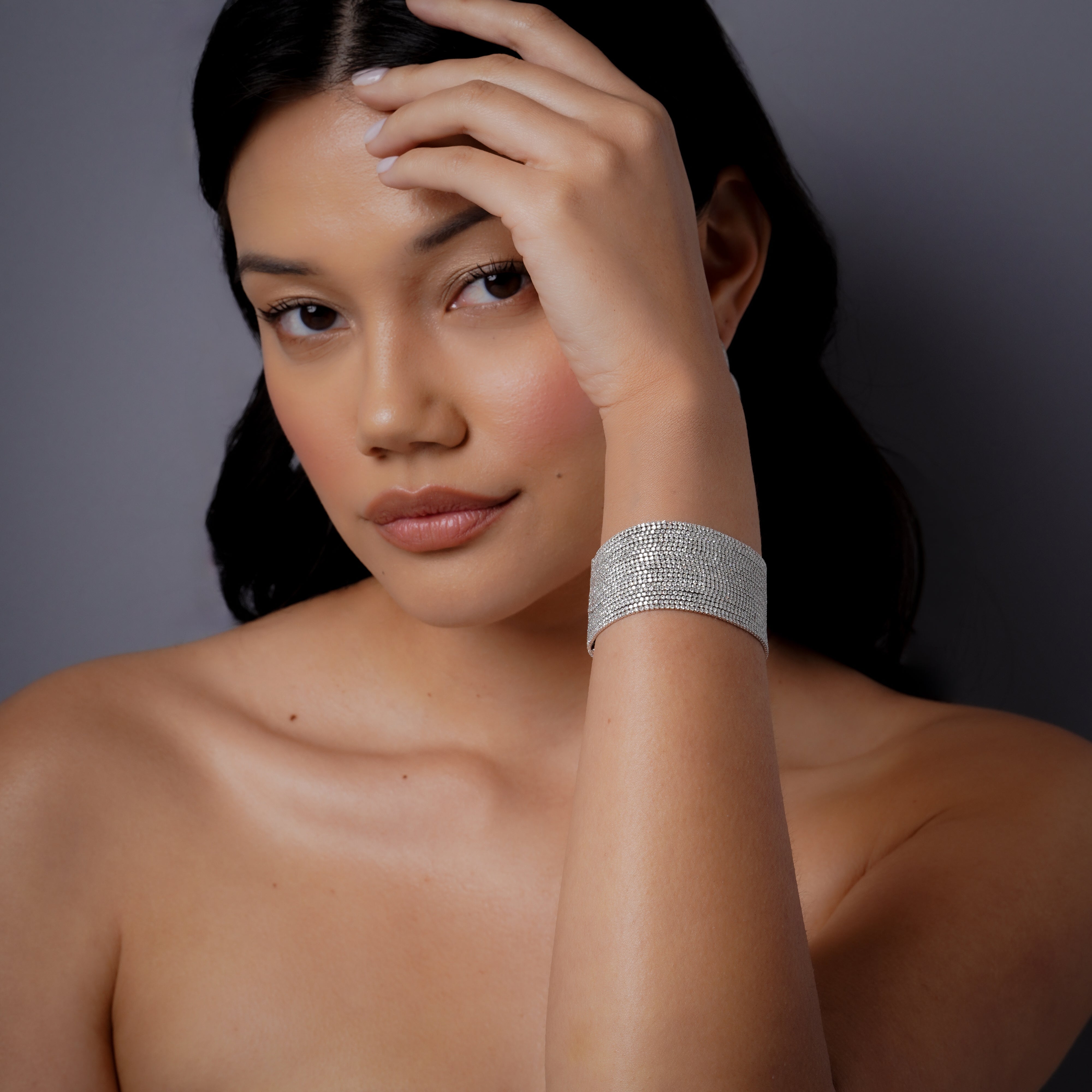 DIAMOND 20 THREAD STACK BRACELET