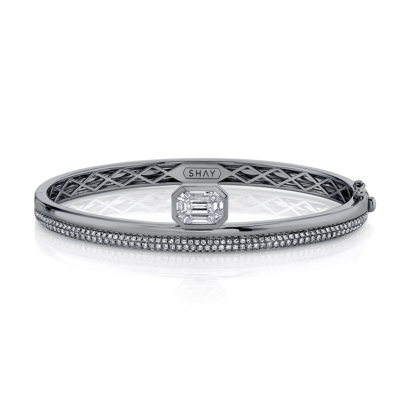 DIAMOND FLOATING BEZEL BANGLE