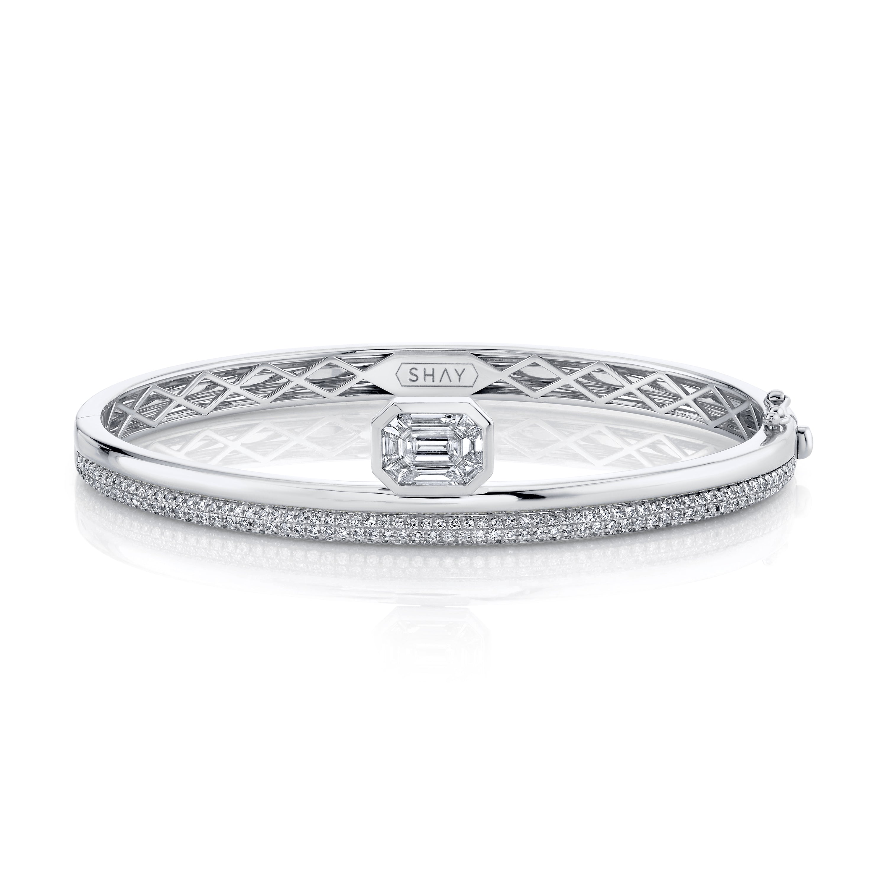 DIAMOND FLOATING BEZEL BANGLE