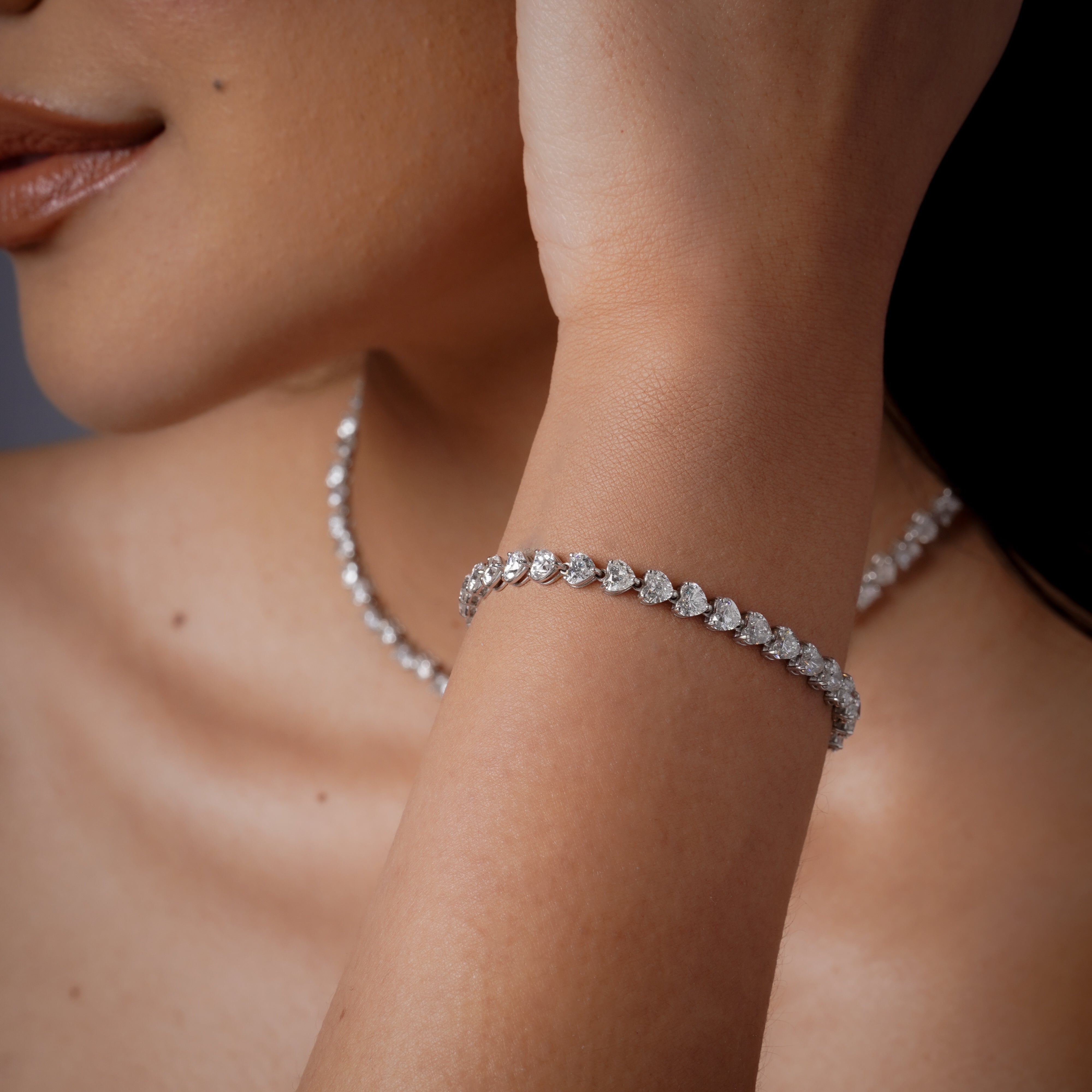 DIAMOND HEART TENNIS BRACELET
