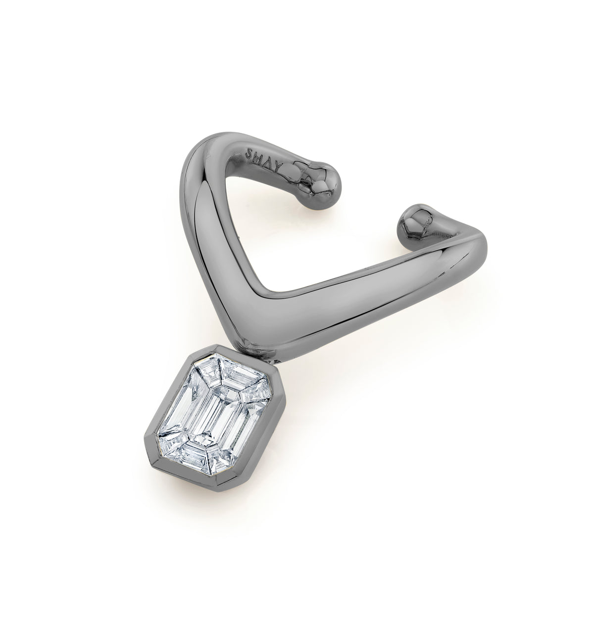 DIAMOND BEZEL ZAR EAR CUFF
