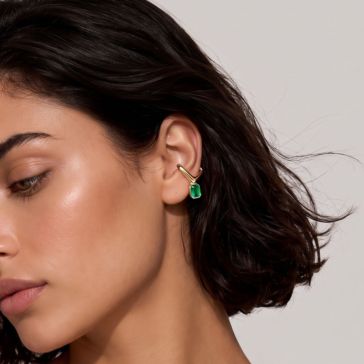 READY TO SHIP EMERALD BEZEL ZAR EAR CUFF