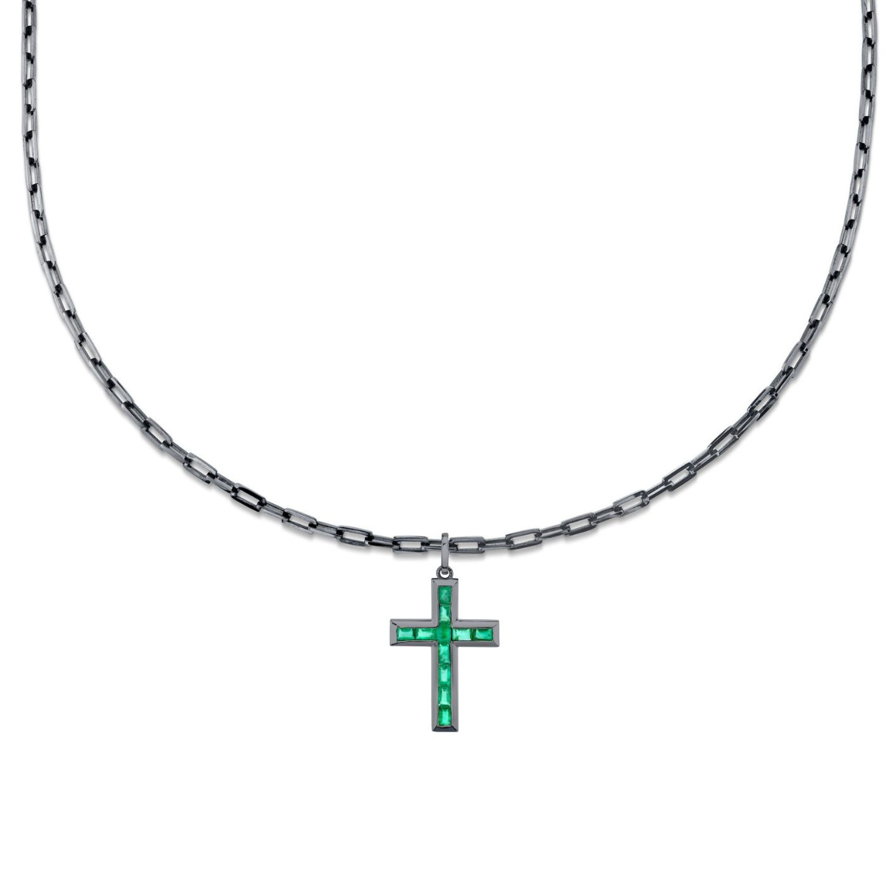 EMERALD BAGUETTE CROSS NECKLACE