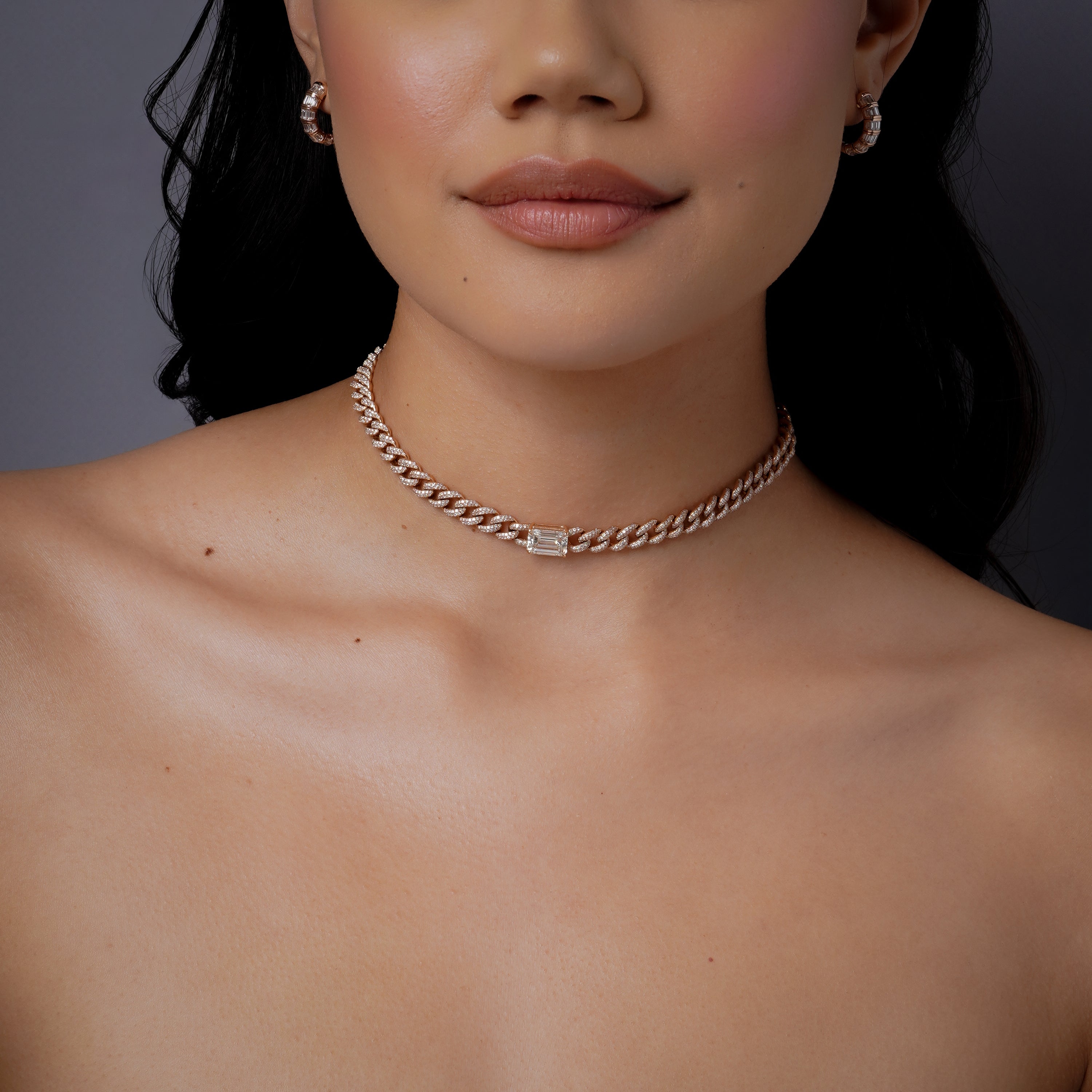 SHAY Diamond Emerald Cut Medium Link Necklace, 4.3ct center, 18k gold, primary view