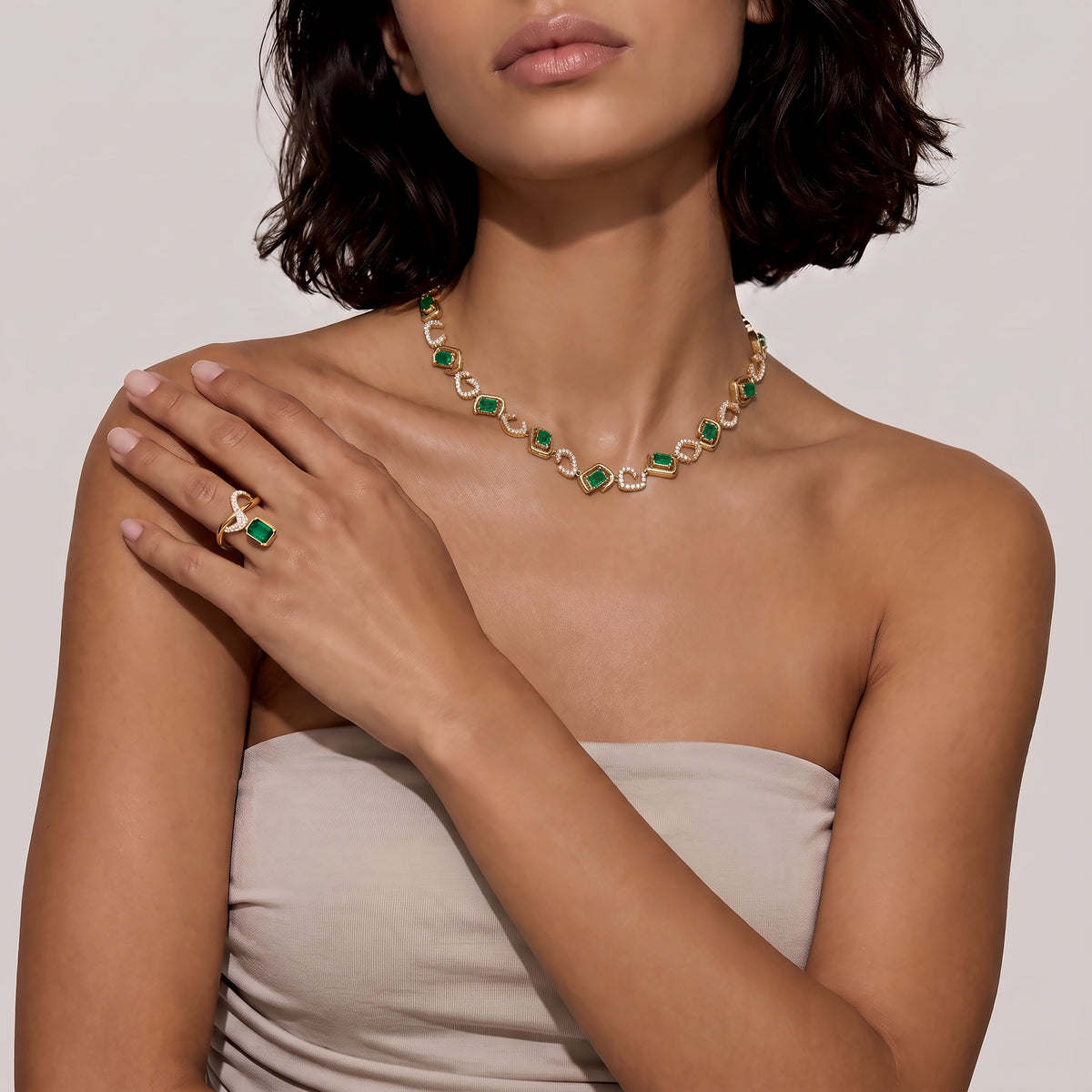 EMERALD & DIAMOND ZAR NECKLACE