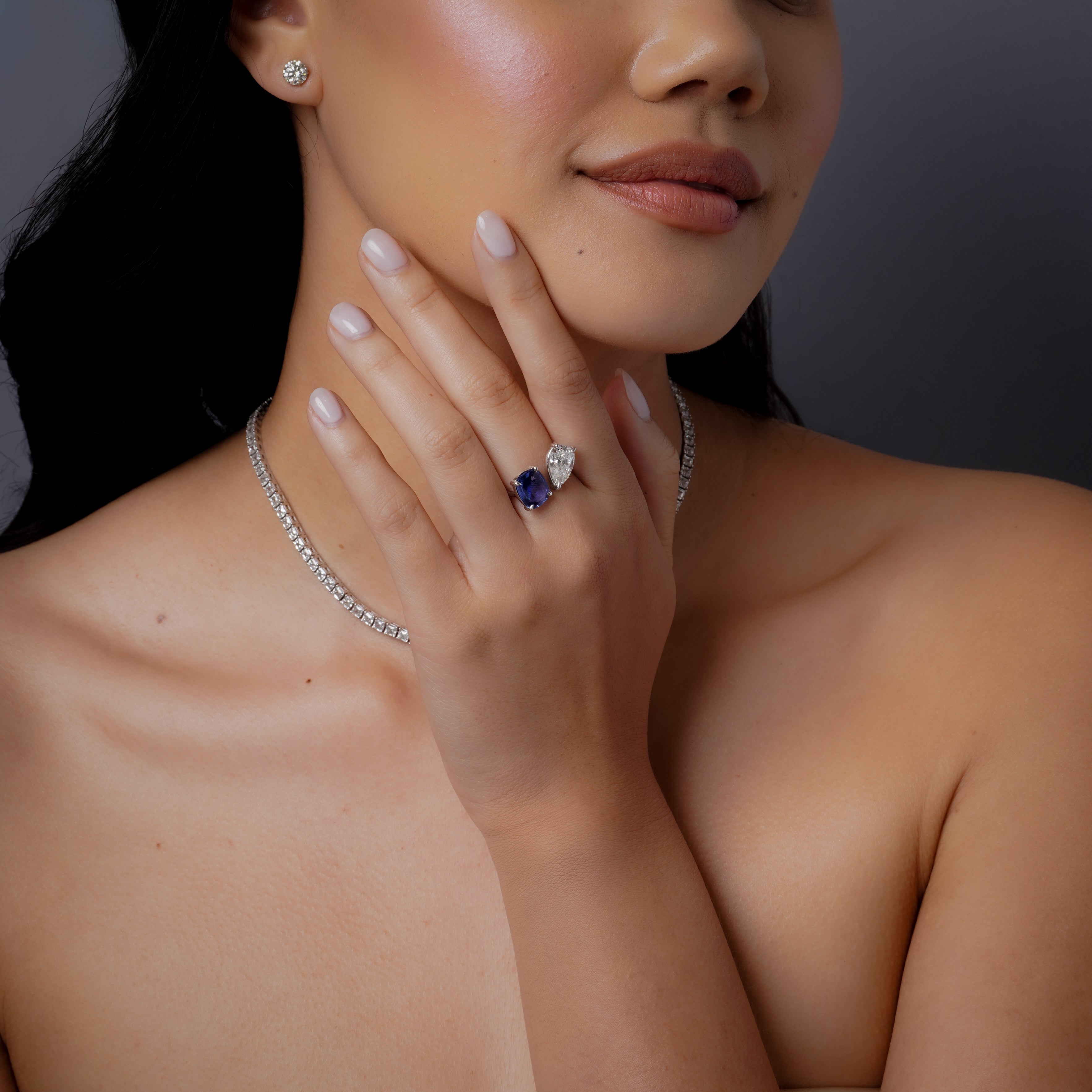 DIAMOND & BLUE SAPPHIRE TWIN RING