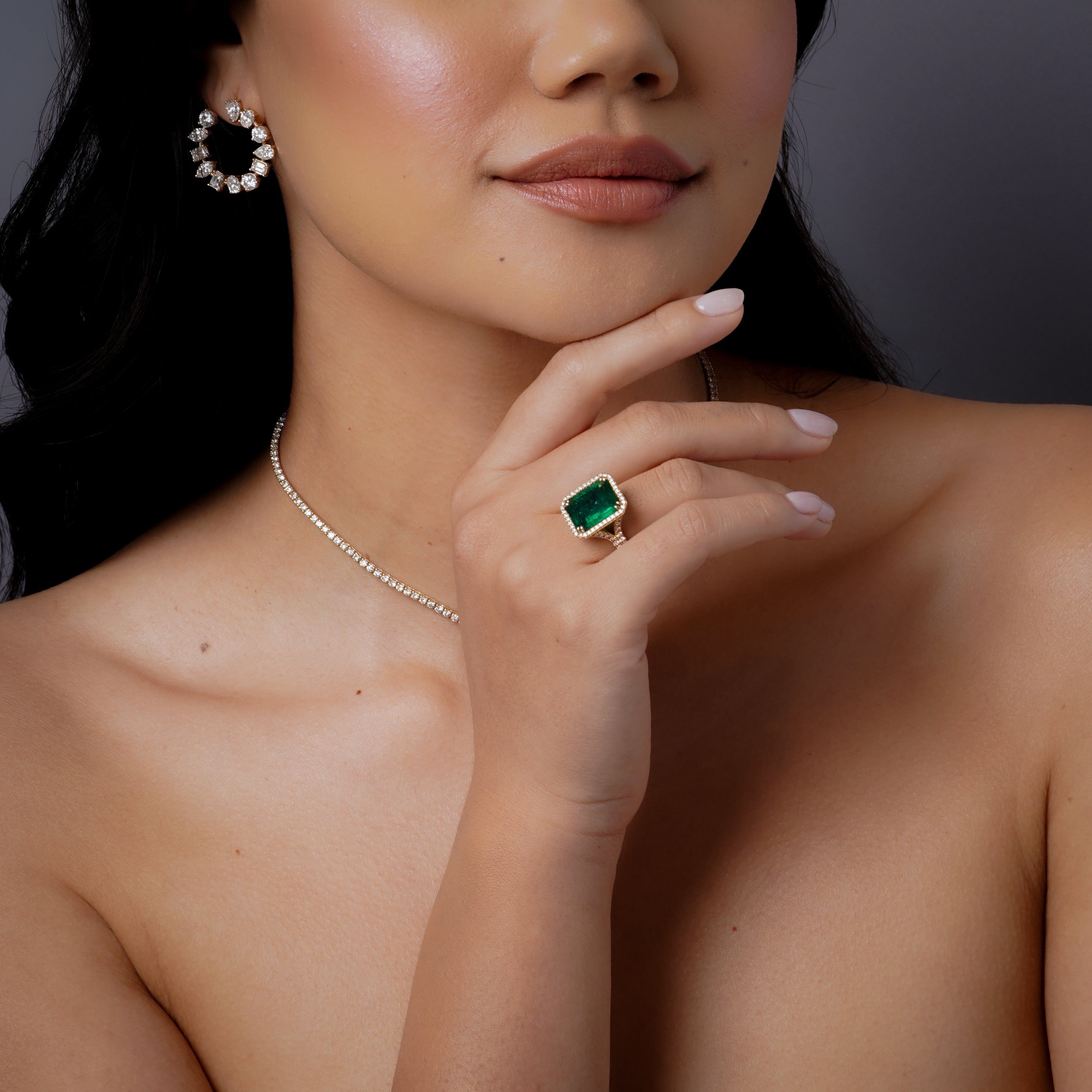 SHAY Emerald & Diamond Halo Cocktail Ring, 7.32ct, 18k gold, primary view
