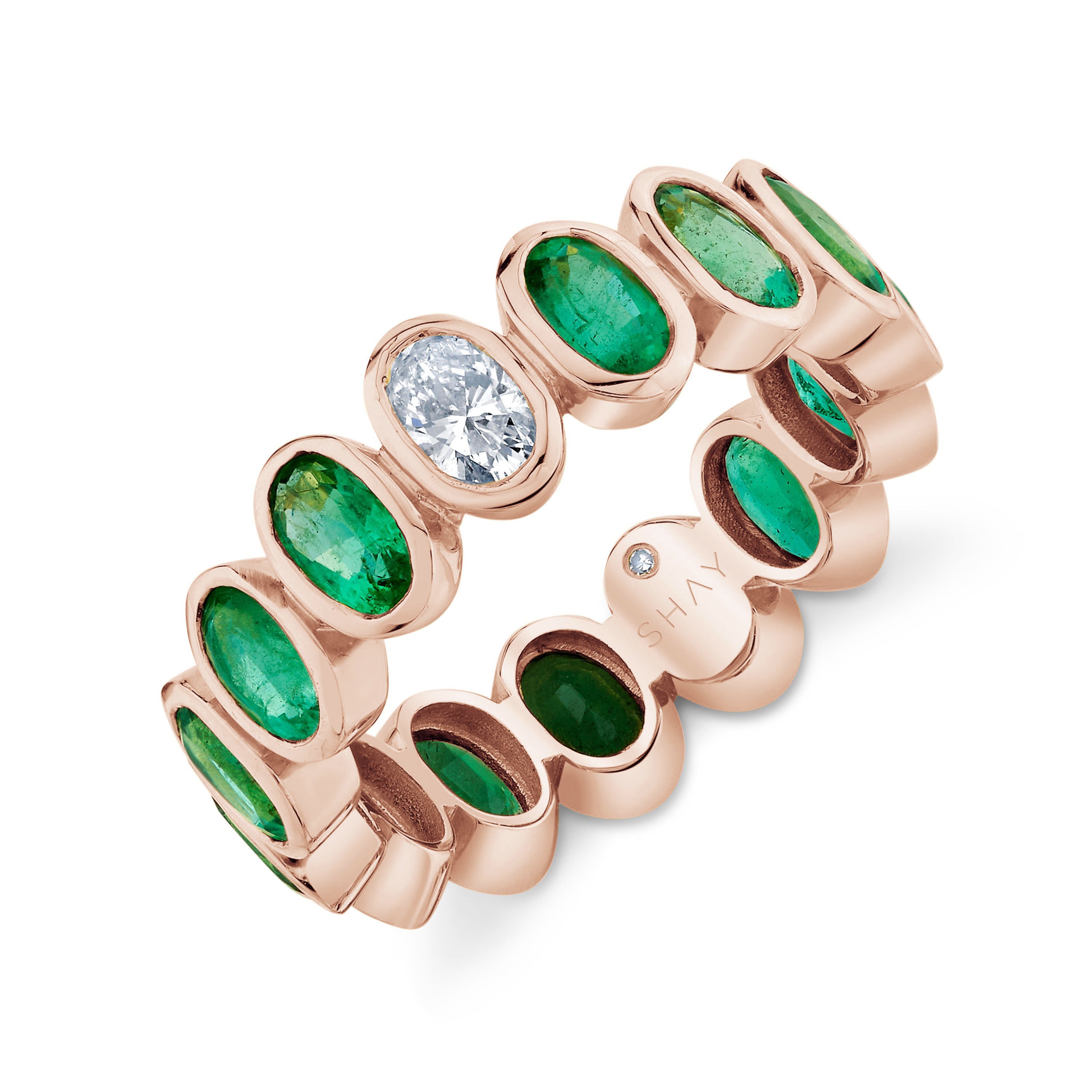 EMERALD & DIAMOND OVAL BEZEL BAND
