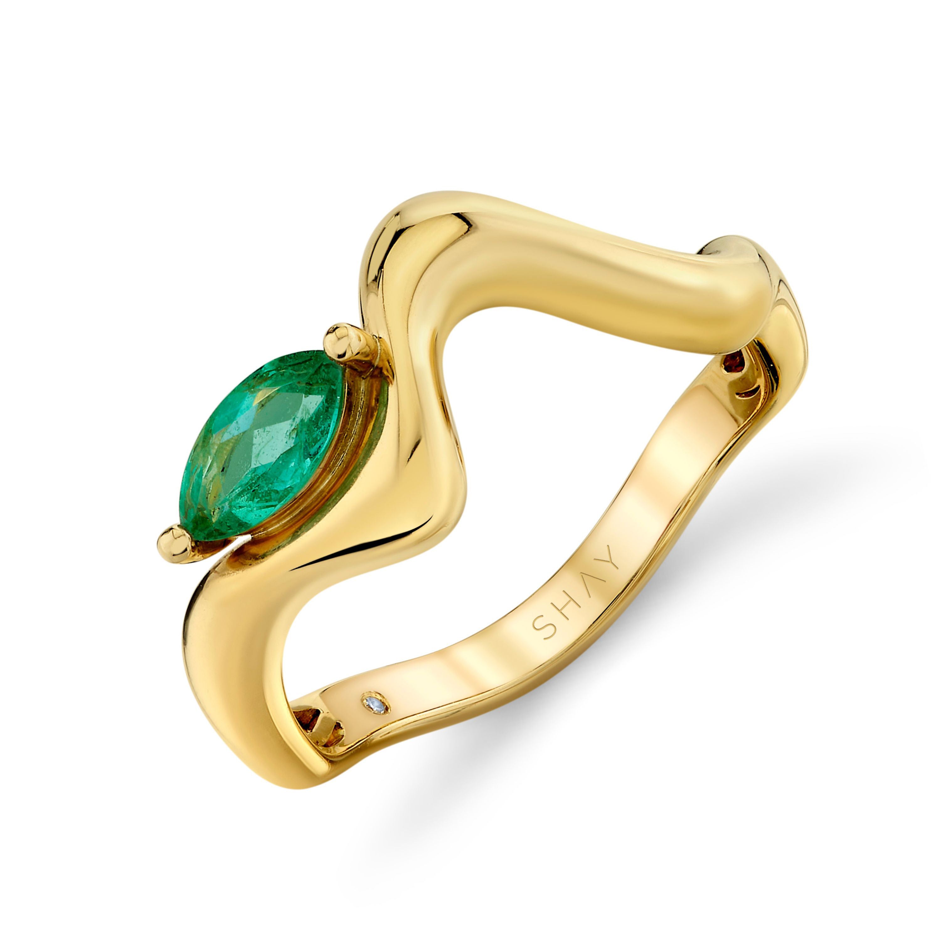 READY TO SHIP EMERALD MARQUISE WAVE RING