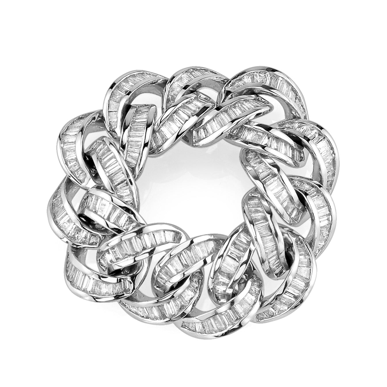 SHAY Ready to Ship Diamond Baguette Essential Link Ring, 18k gold, detail view