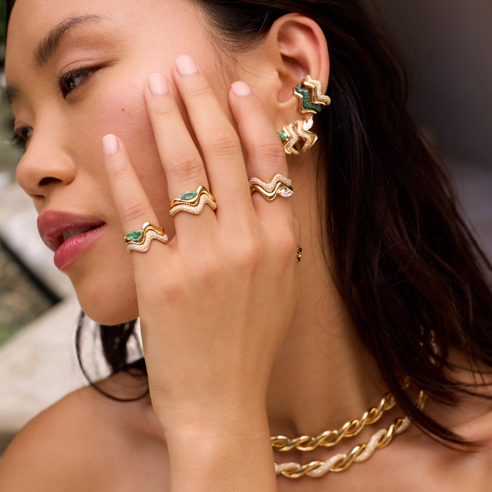 READY TO SHIP EMERALD MARQUISE WAVE RING