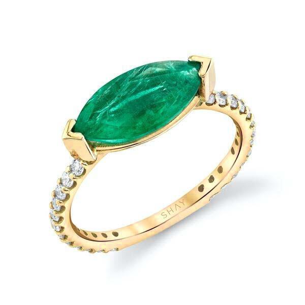 EMERALD SOLITAIRE MARQUISE PINKY RING