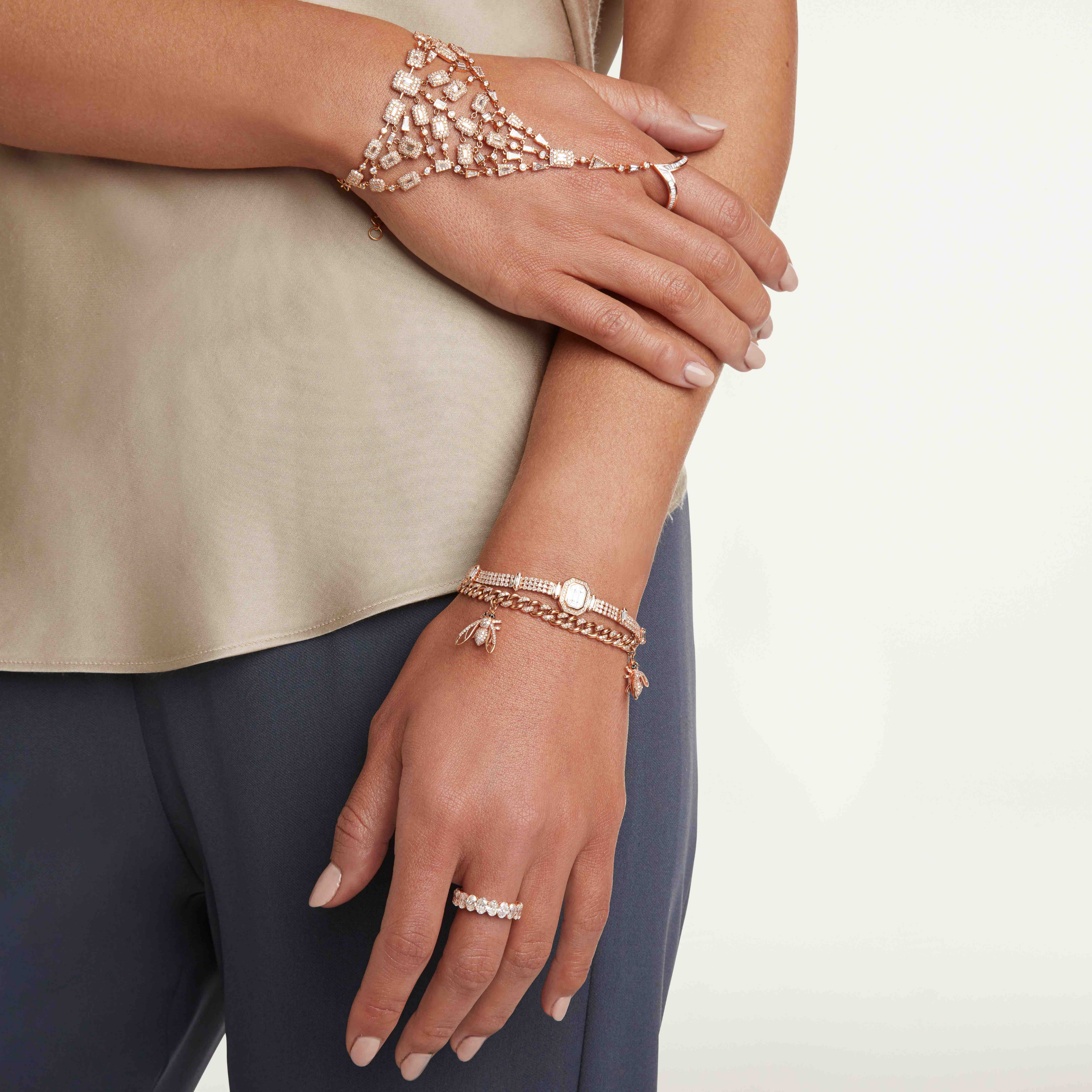 DIAMOND OVAL ETERNITY BAND PETITE