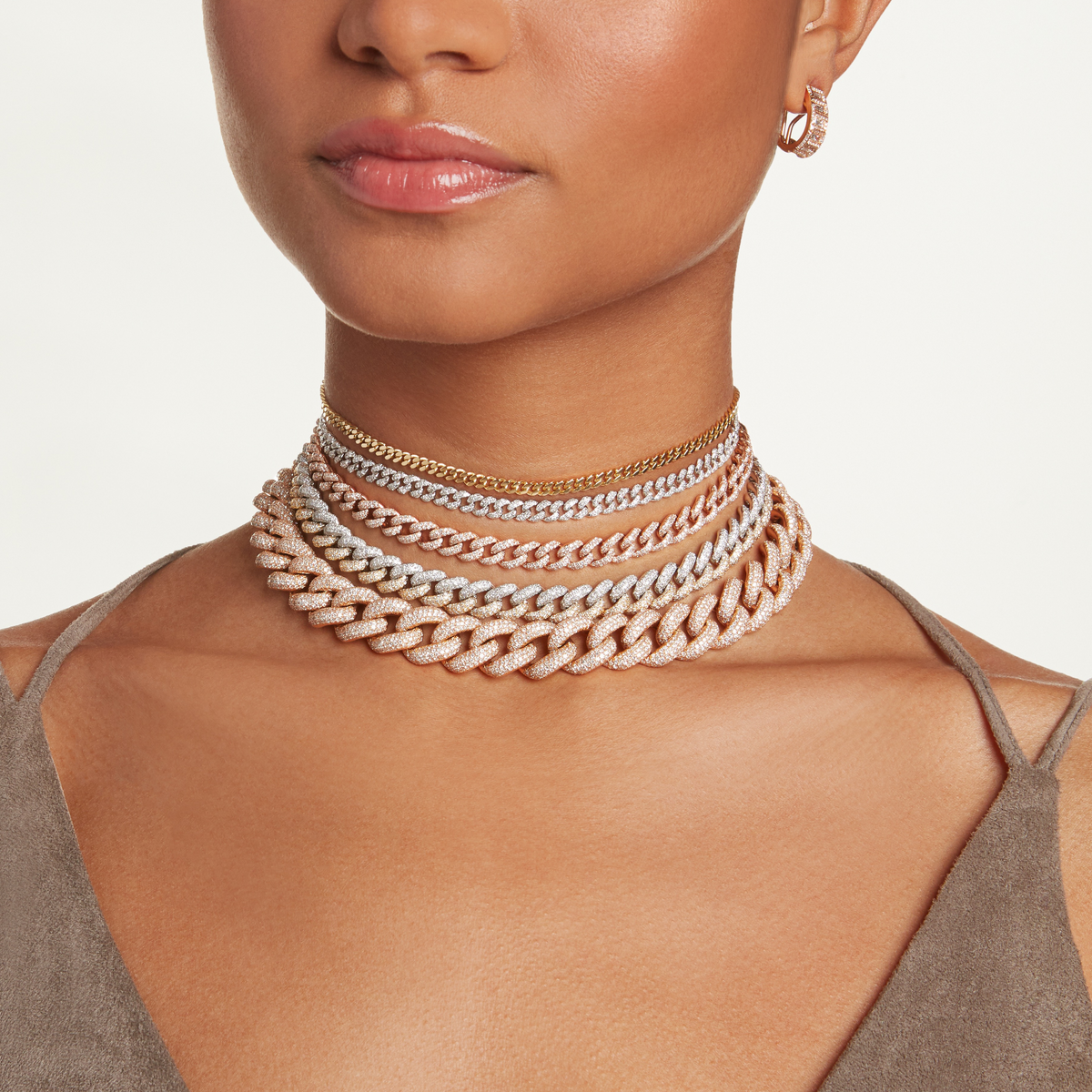 Queenly Gold Lace Choker Necklace