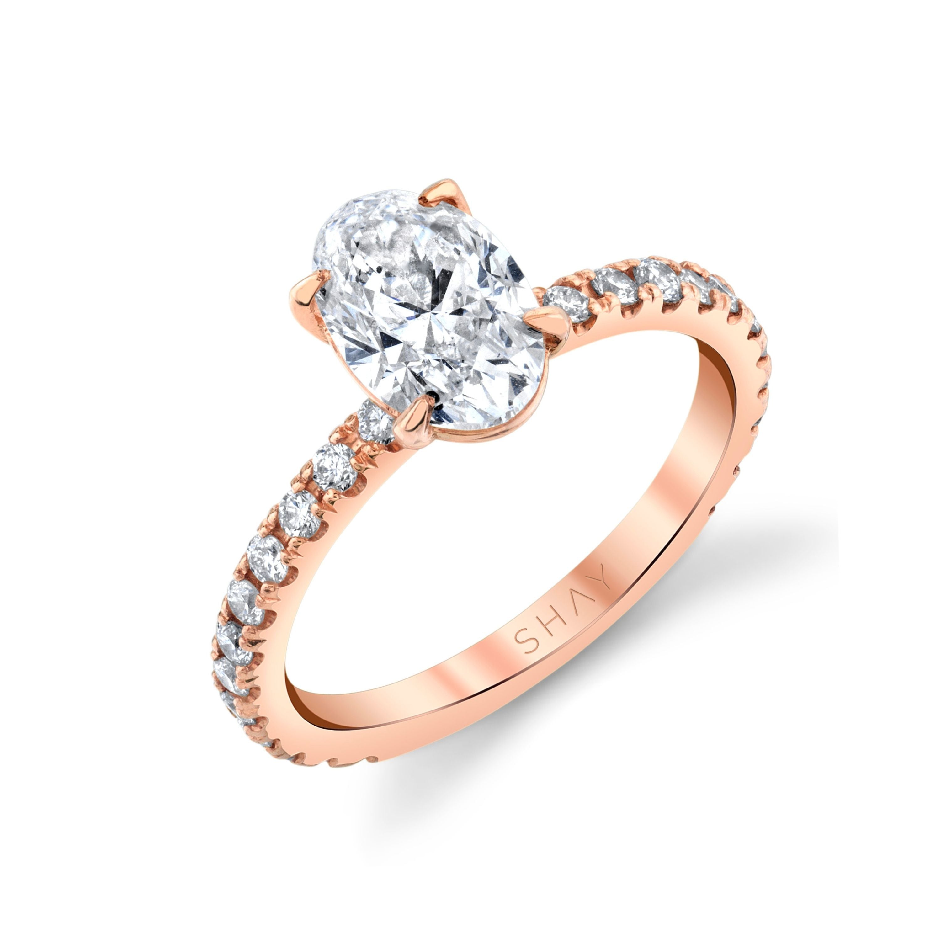 DIAMOND OVAL PINKY RING