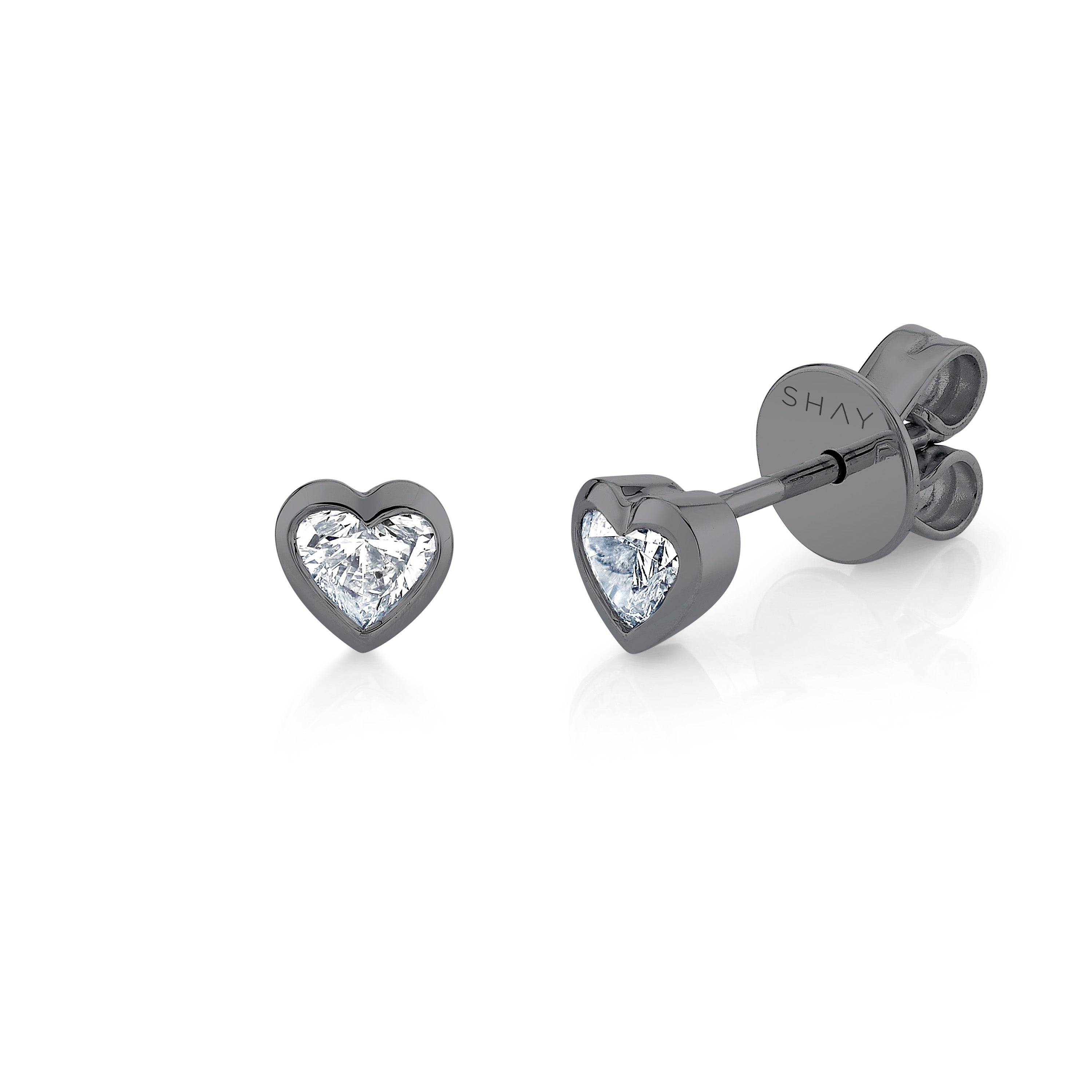 DIAMOND BEZEL HEART STUDS PETITE