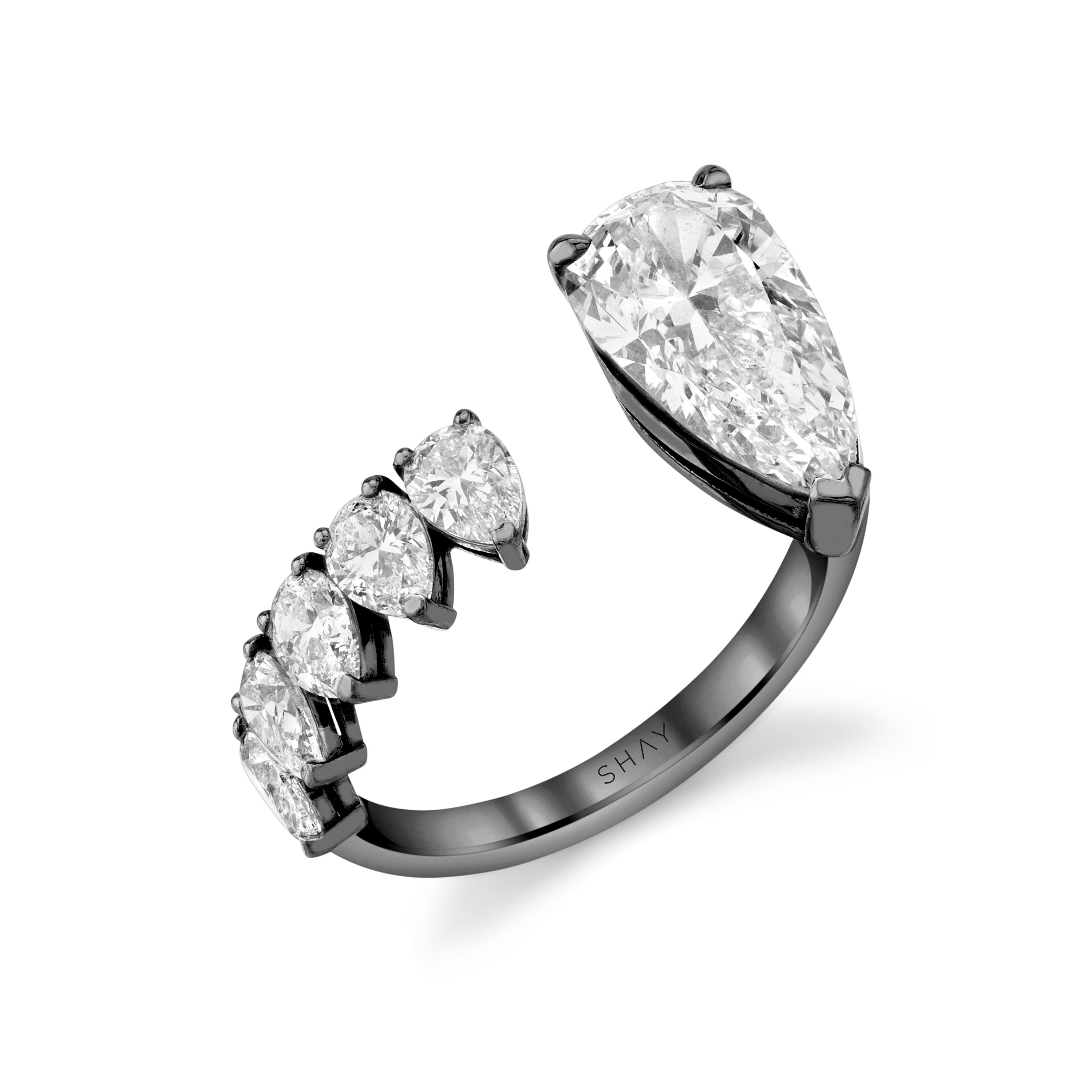 DIAMOND FLOATING PEAR RING