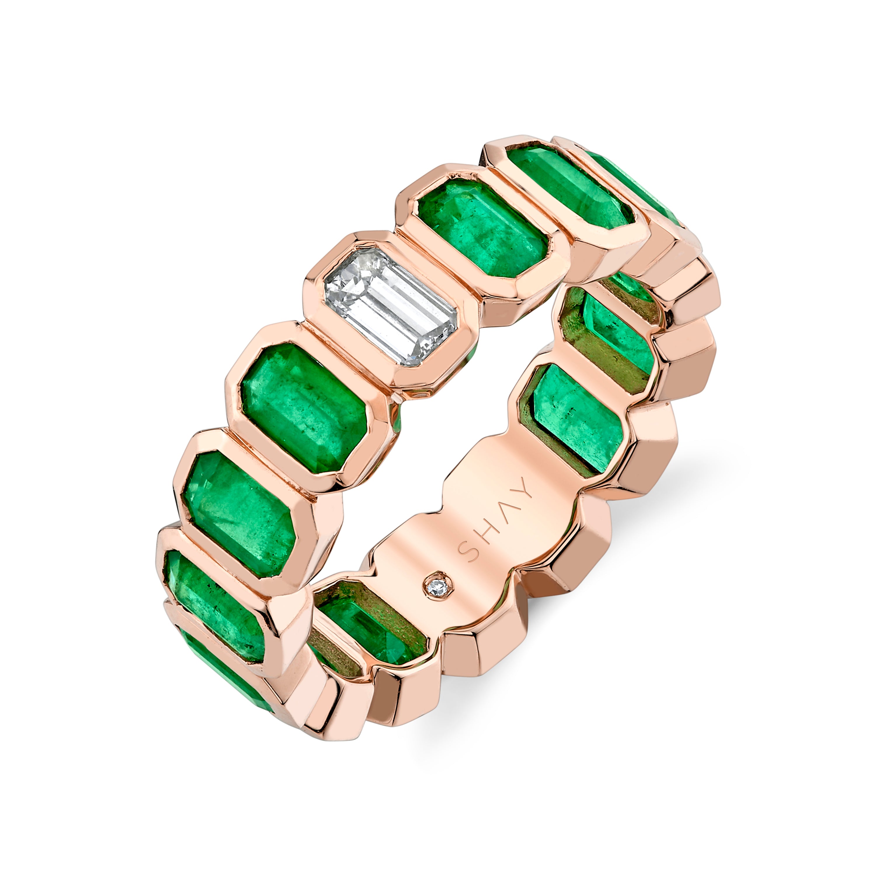 EMERALD & DIAMOND BEZEL BAND