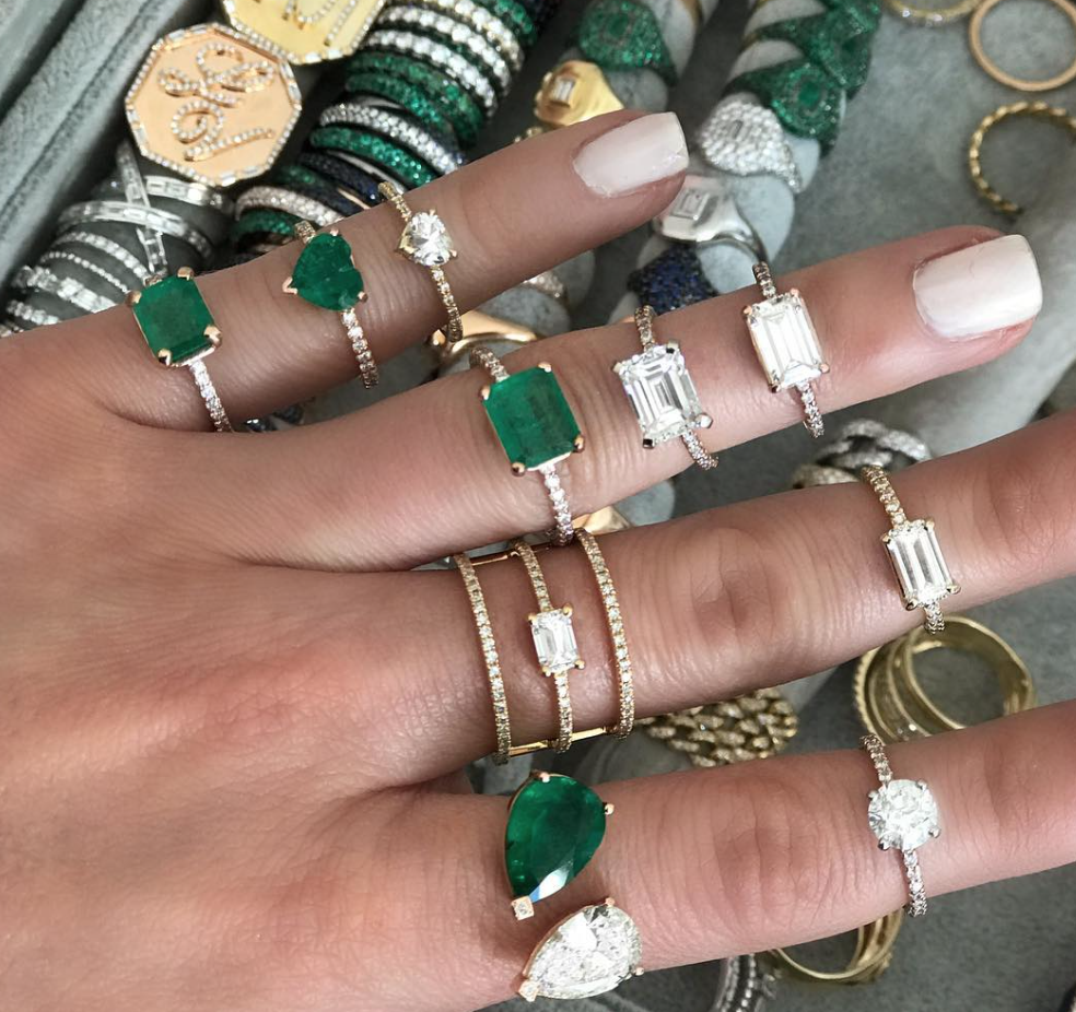 Emerald pinky ring deals womens